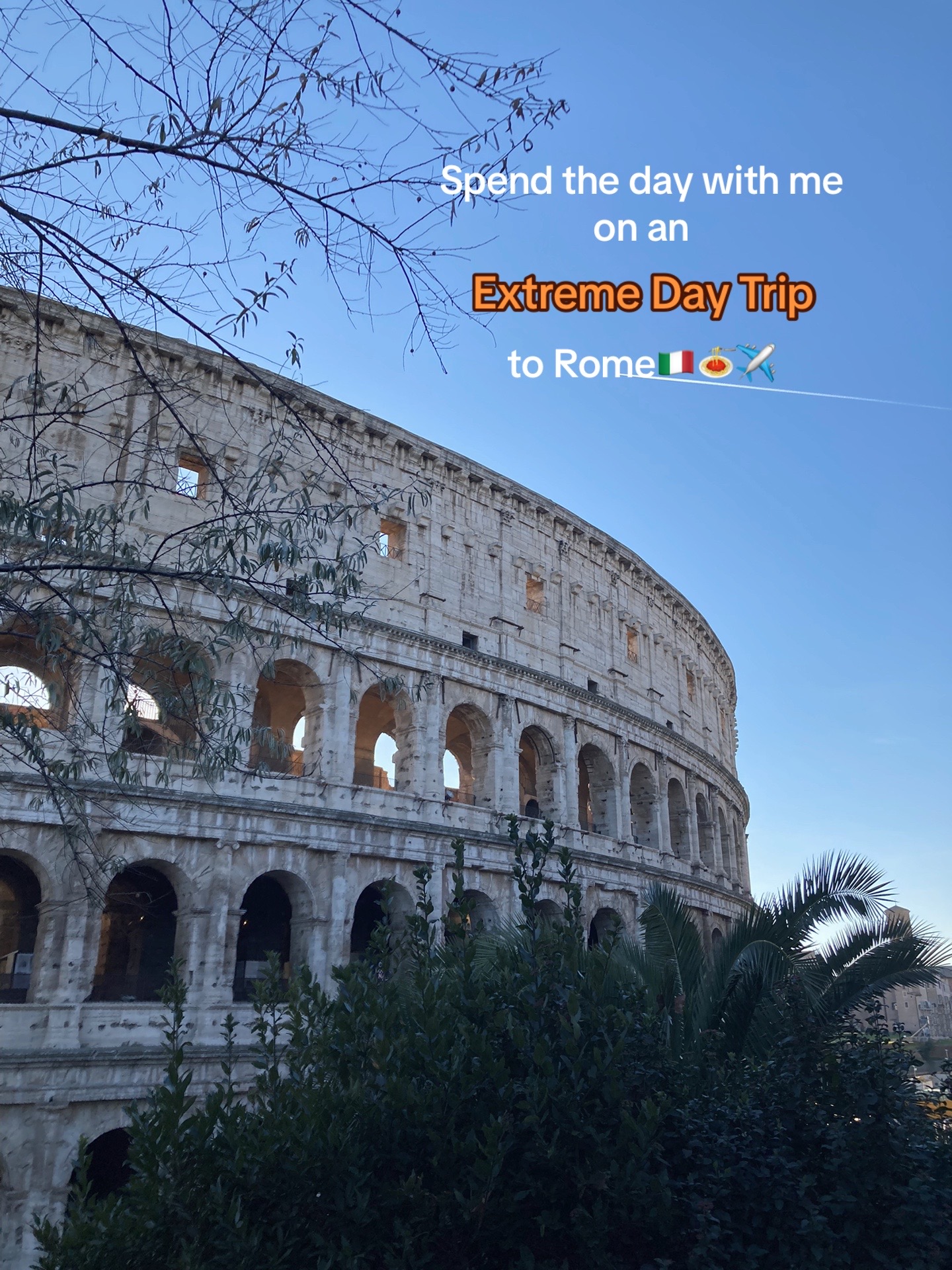 @Allie | Travel & the 9-5🌞