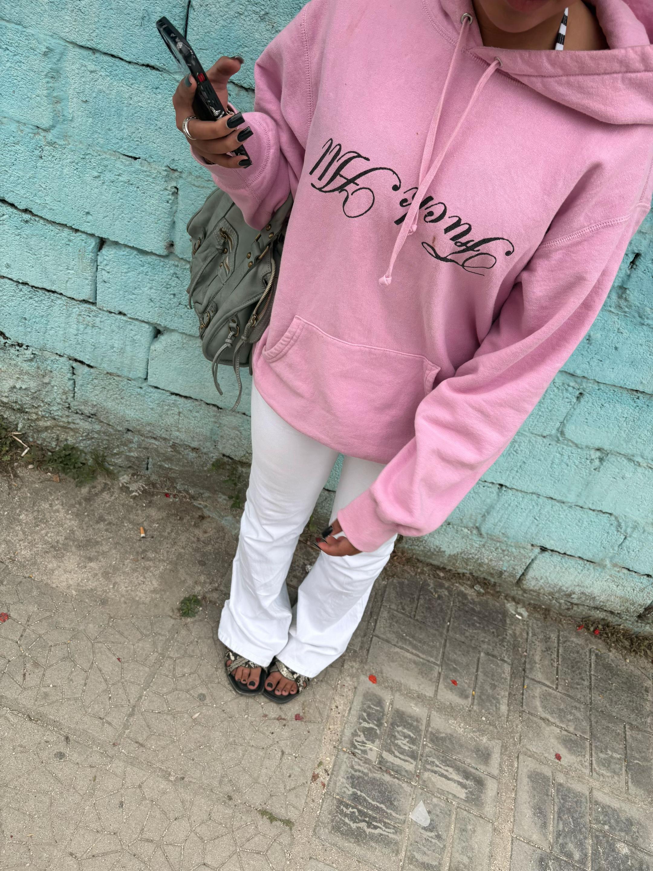 @mysteriousbaddie_123