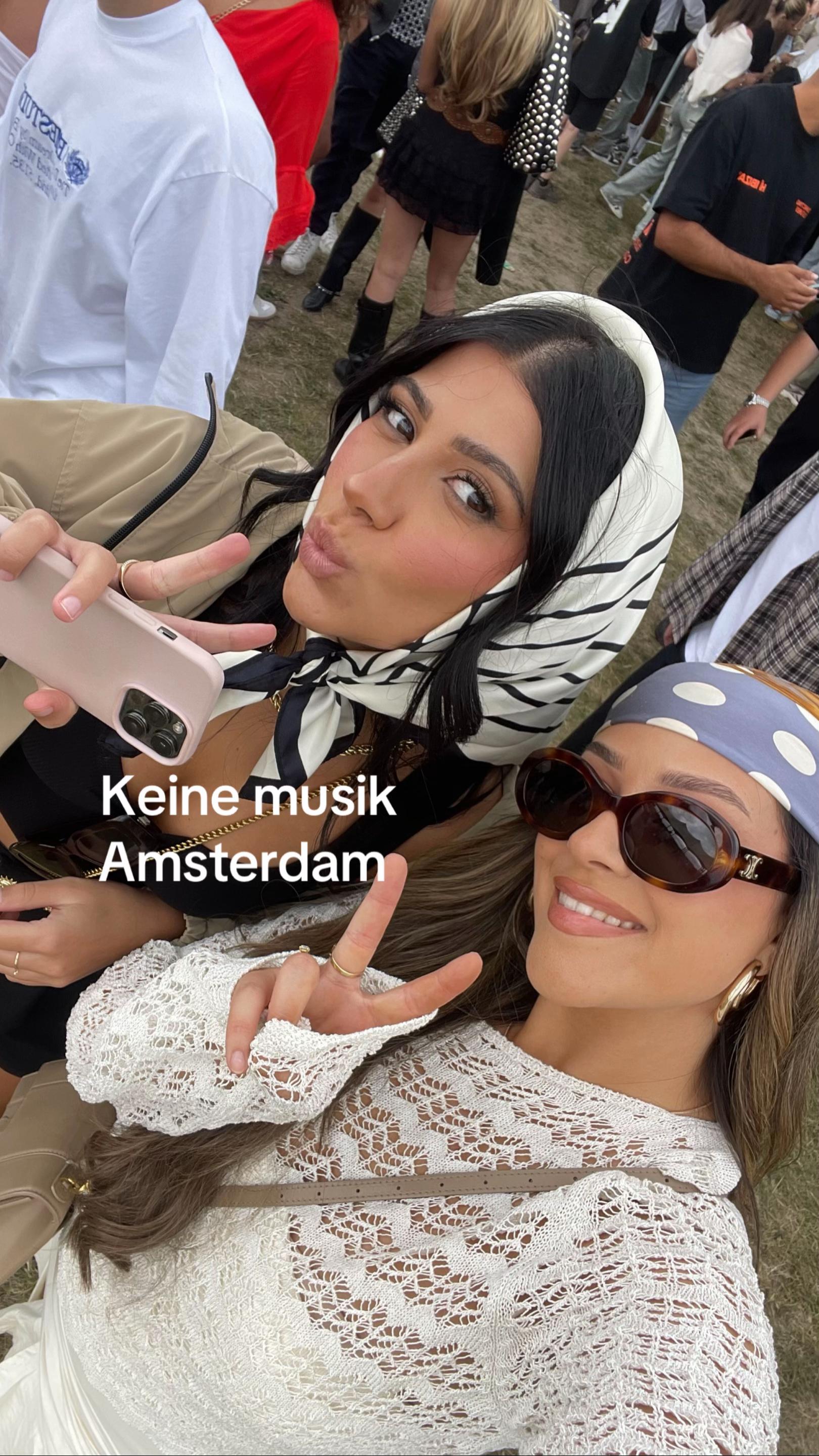 @Ynilya