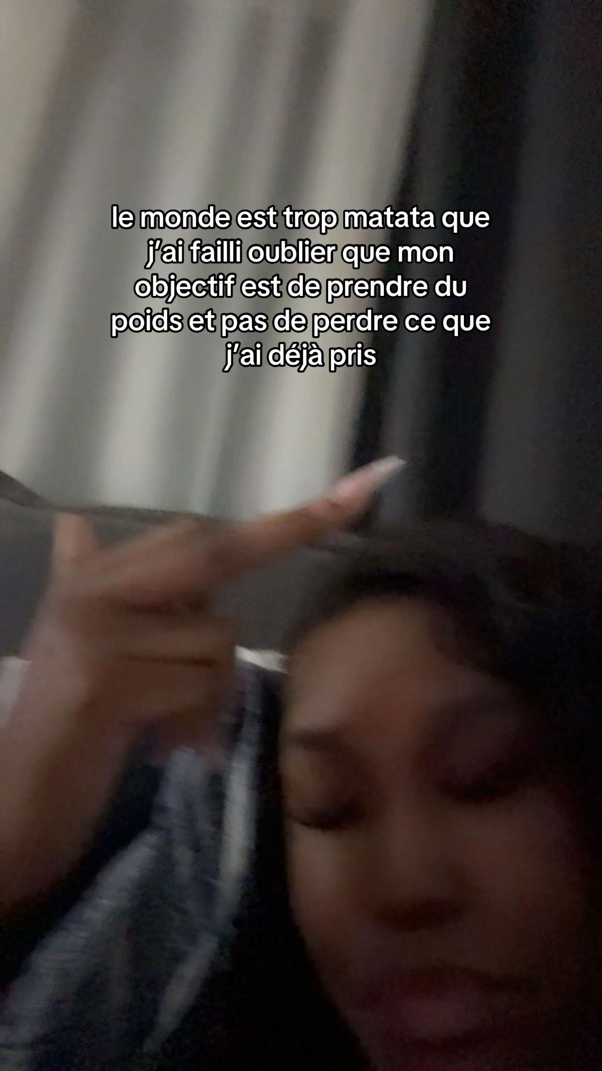 @ONICHA ᥫ᭡