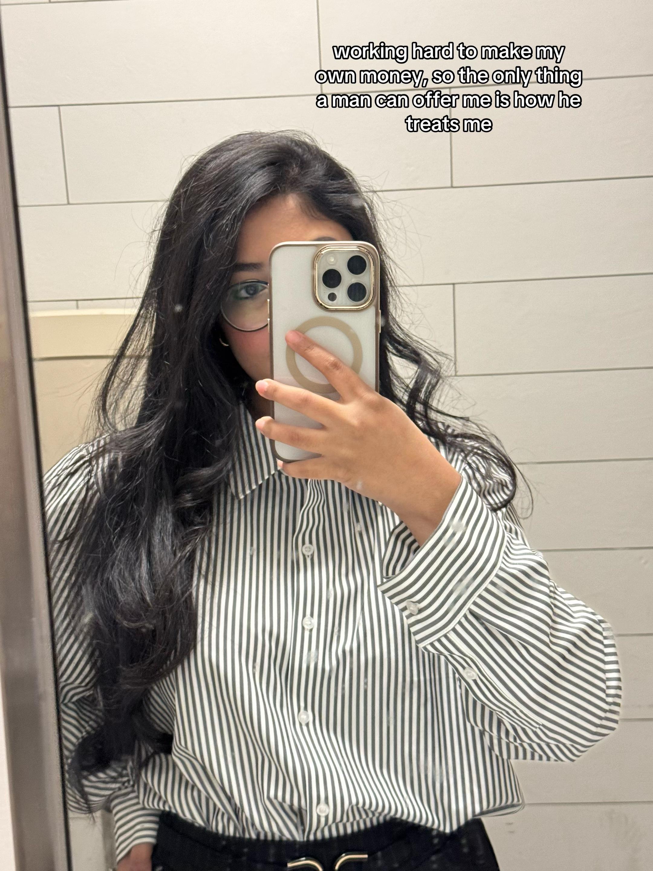 @M E H E R🇧🇩🇺🇸