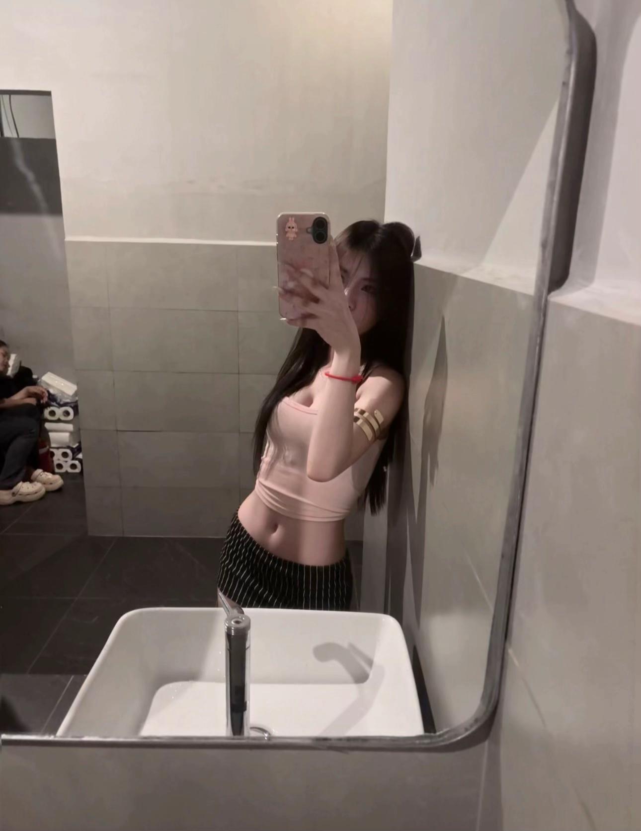 @ជុំទាវលីសា