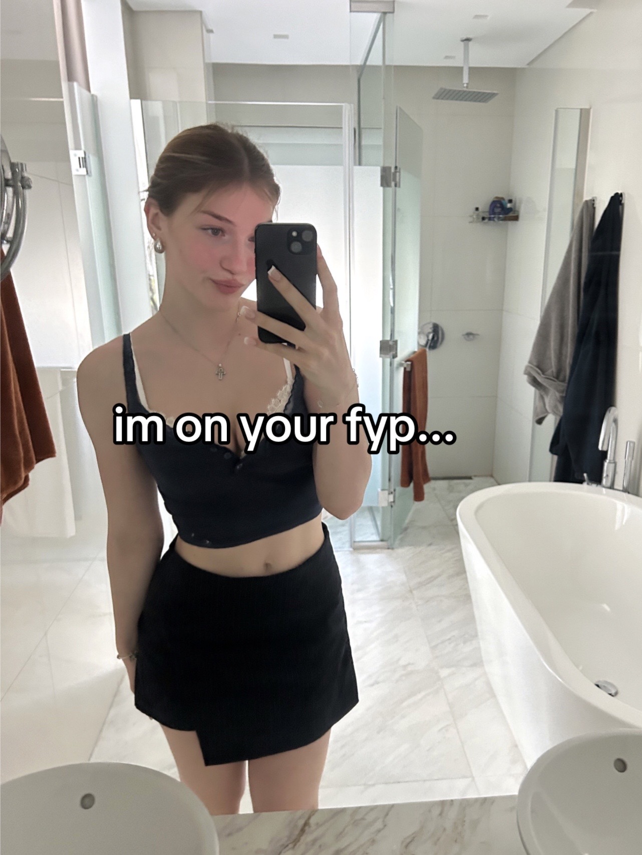 @Kellyyy