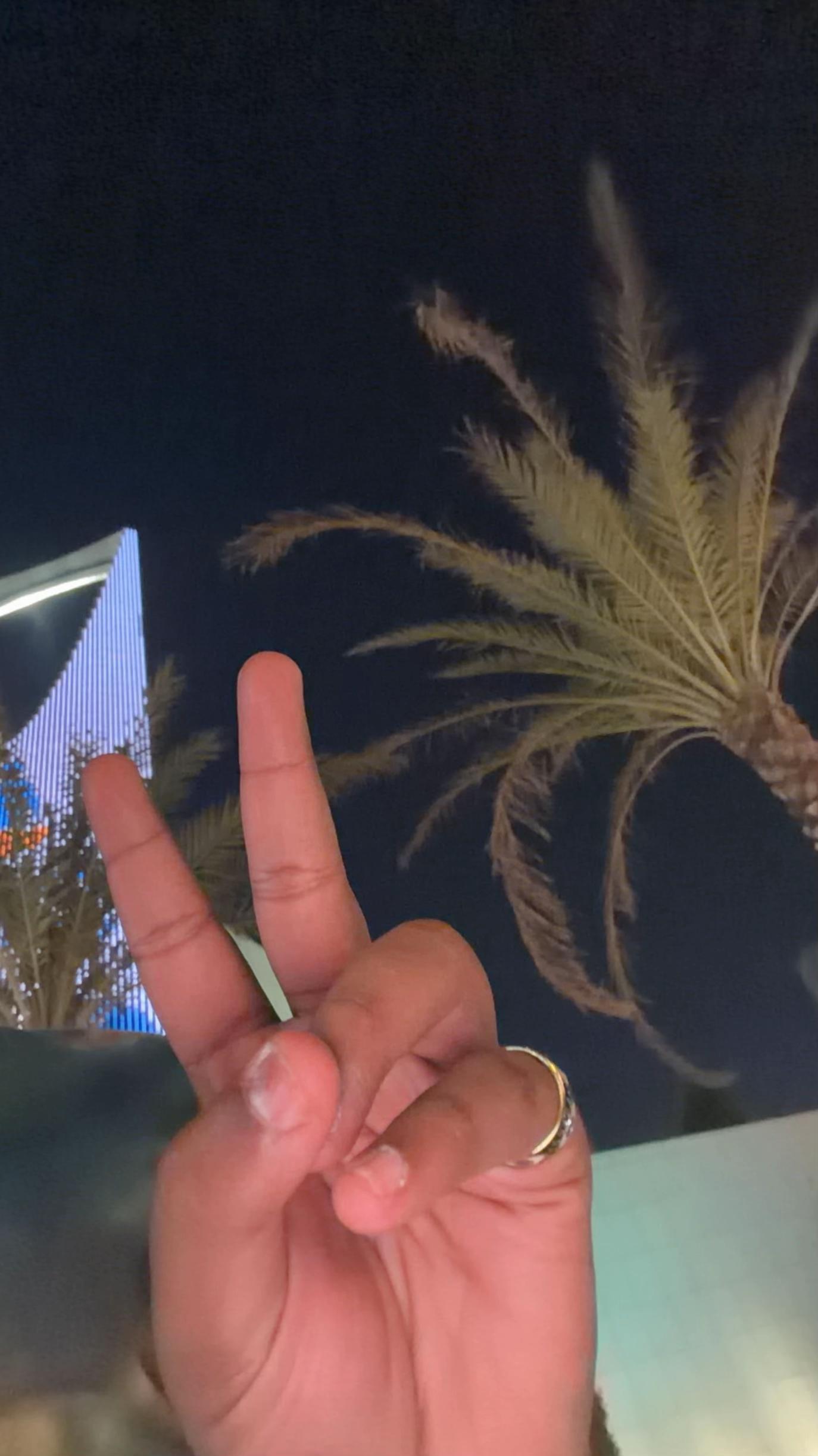 @𝙯𝙞𝙖𝙙 🪐