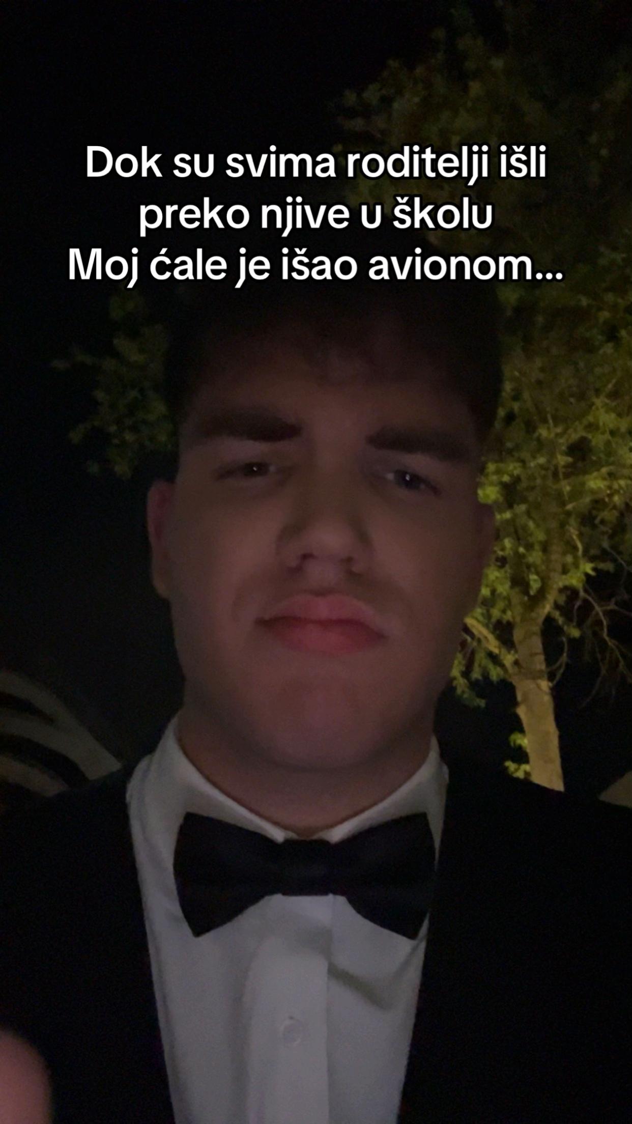 @R O N I N