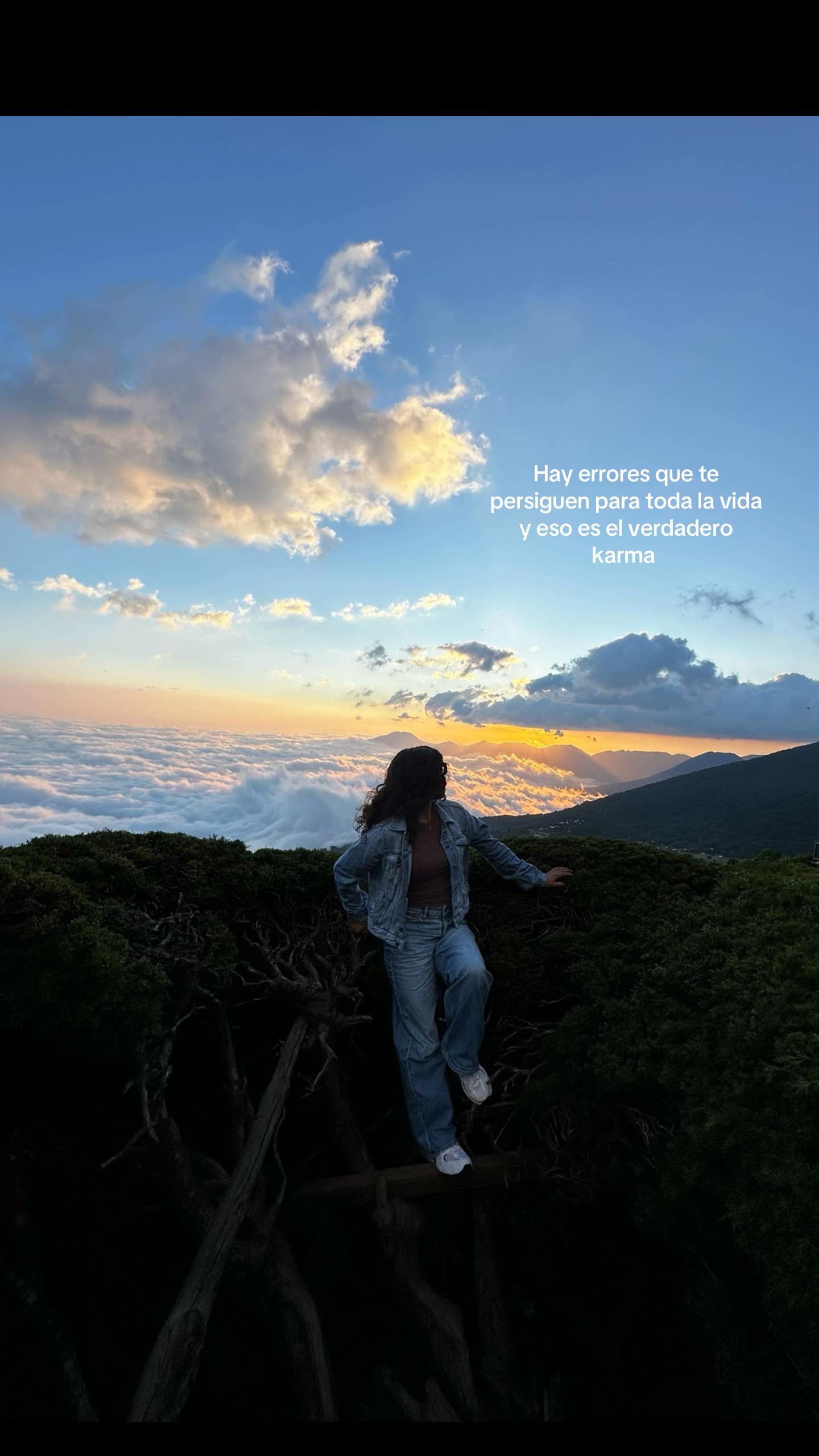 @Faby🇸🇻