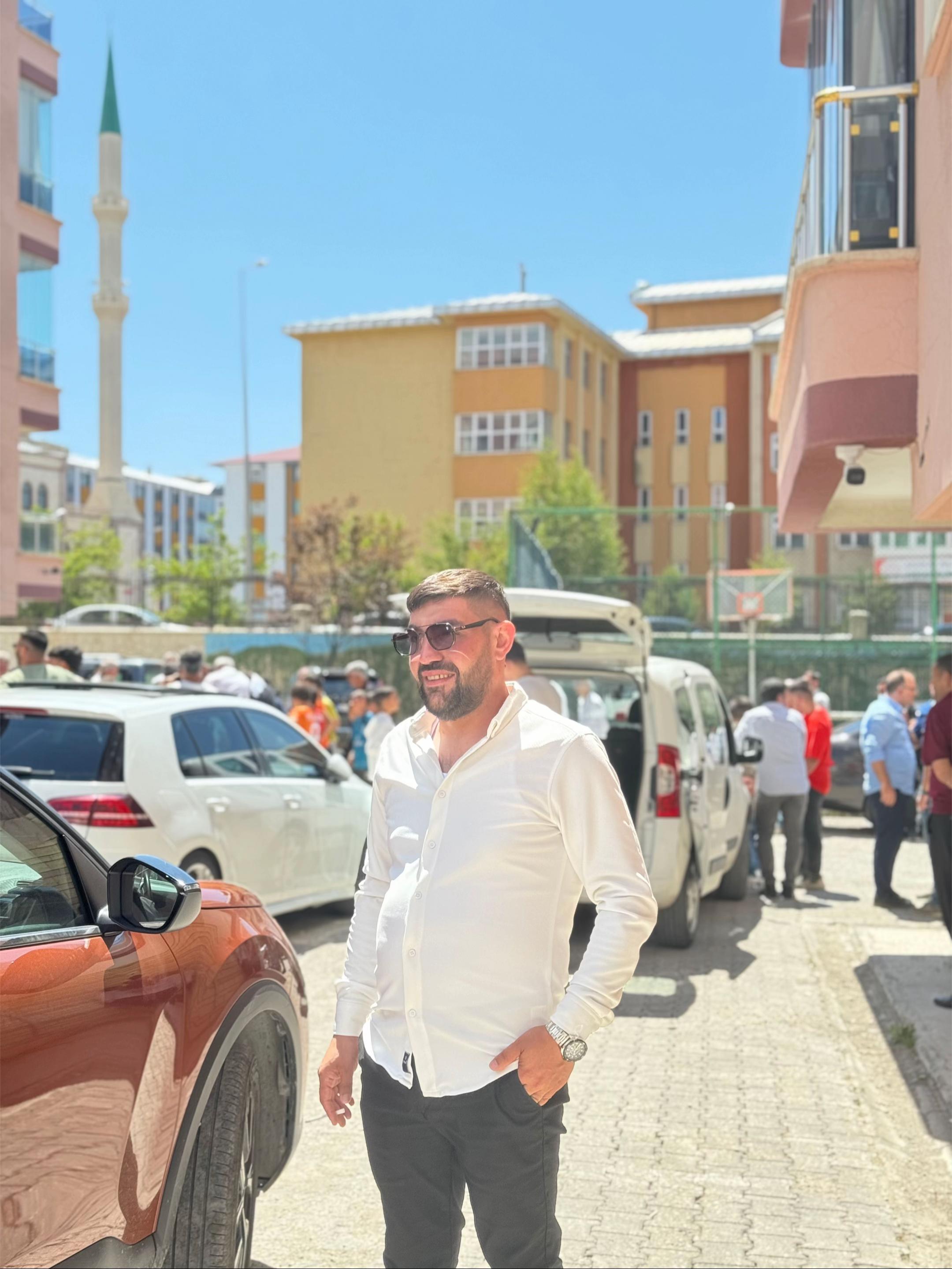 @ÖMER AY