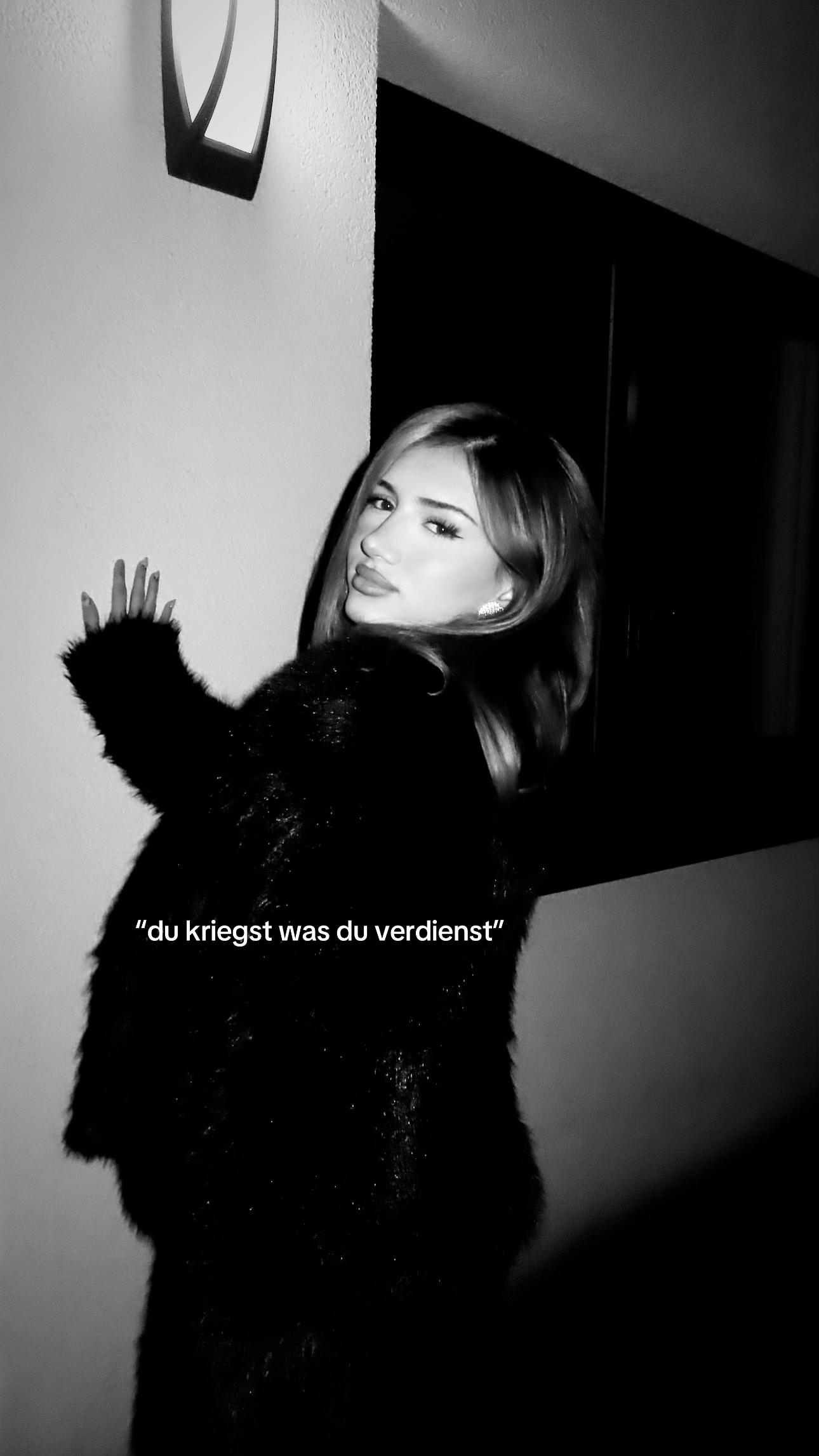 @Anesa
