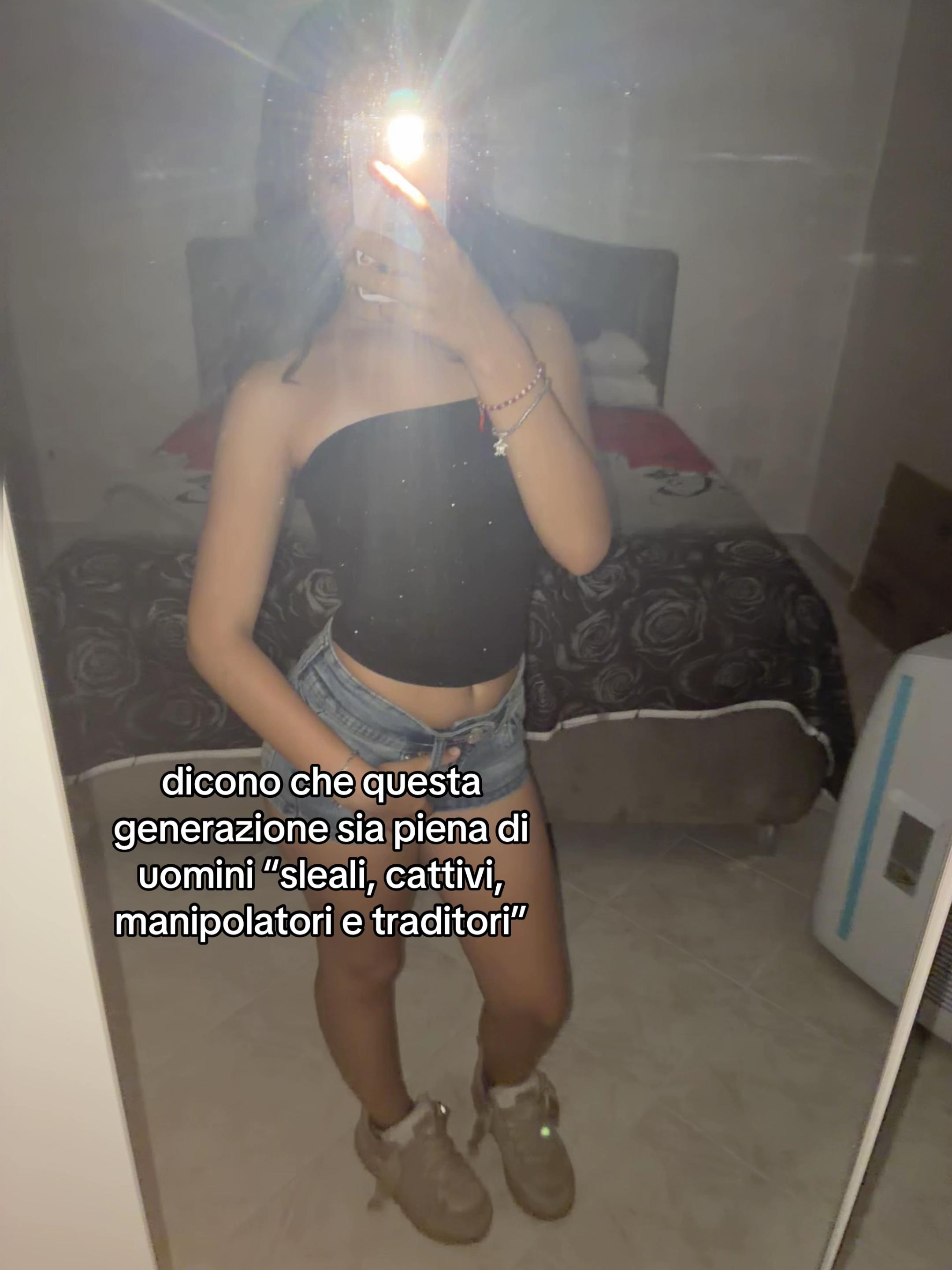 @𝓐𝓝𝓝𝓐 𝓛𝓘𝓥𝓘𝓐💘
