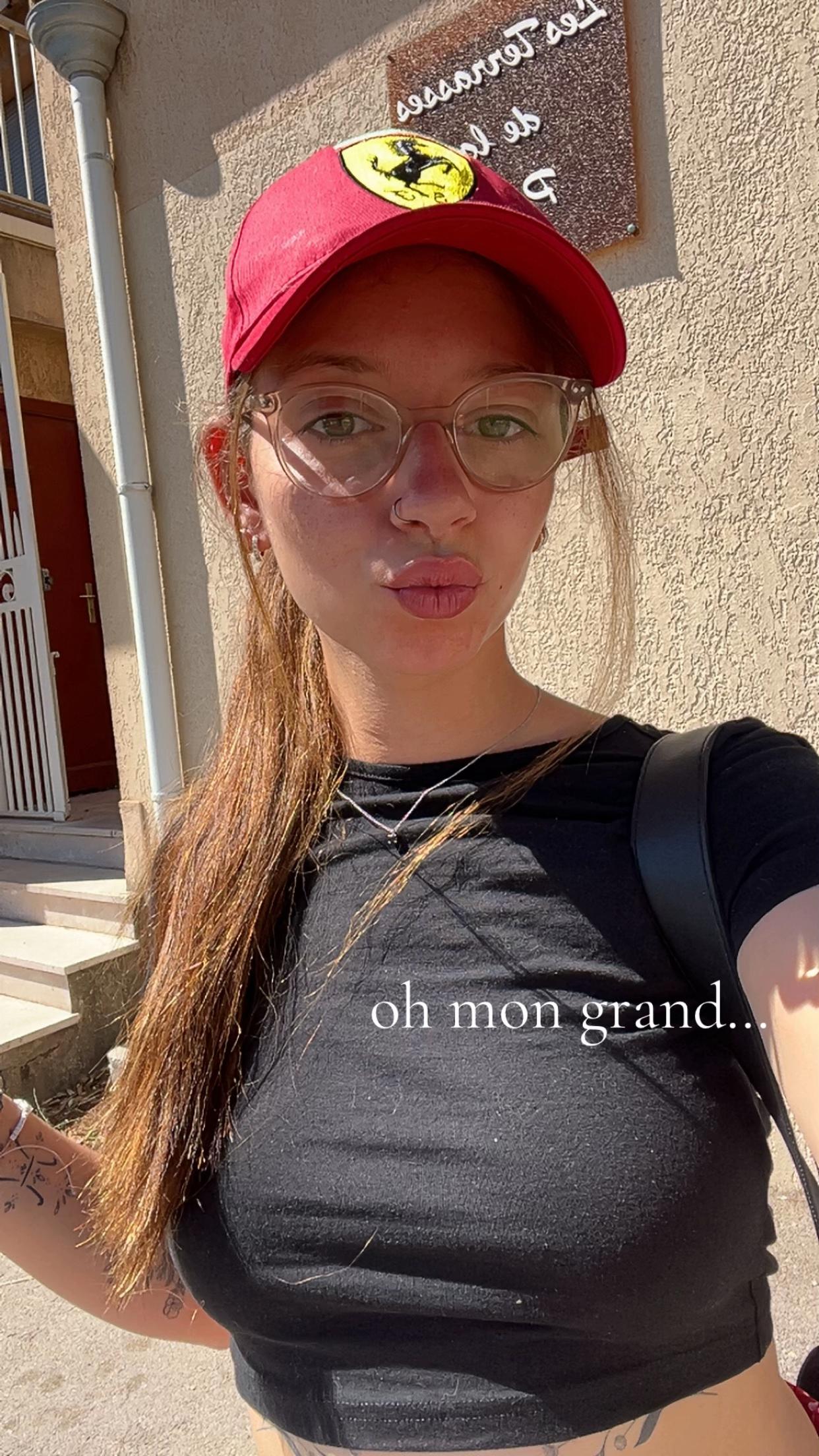 @Momo👀