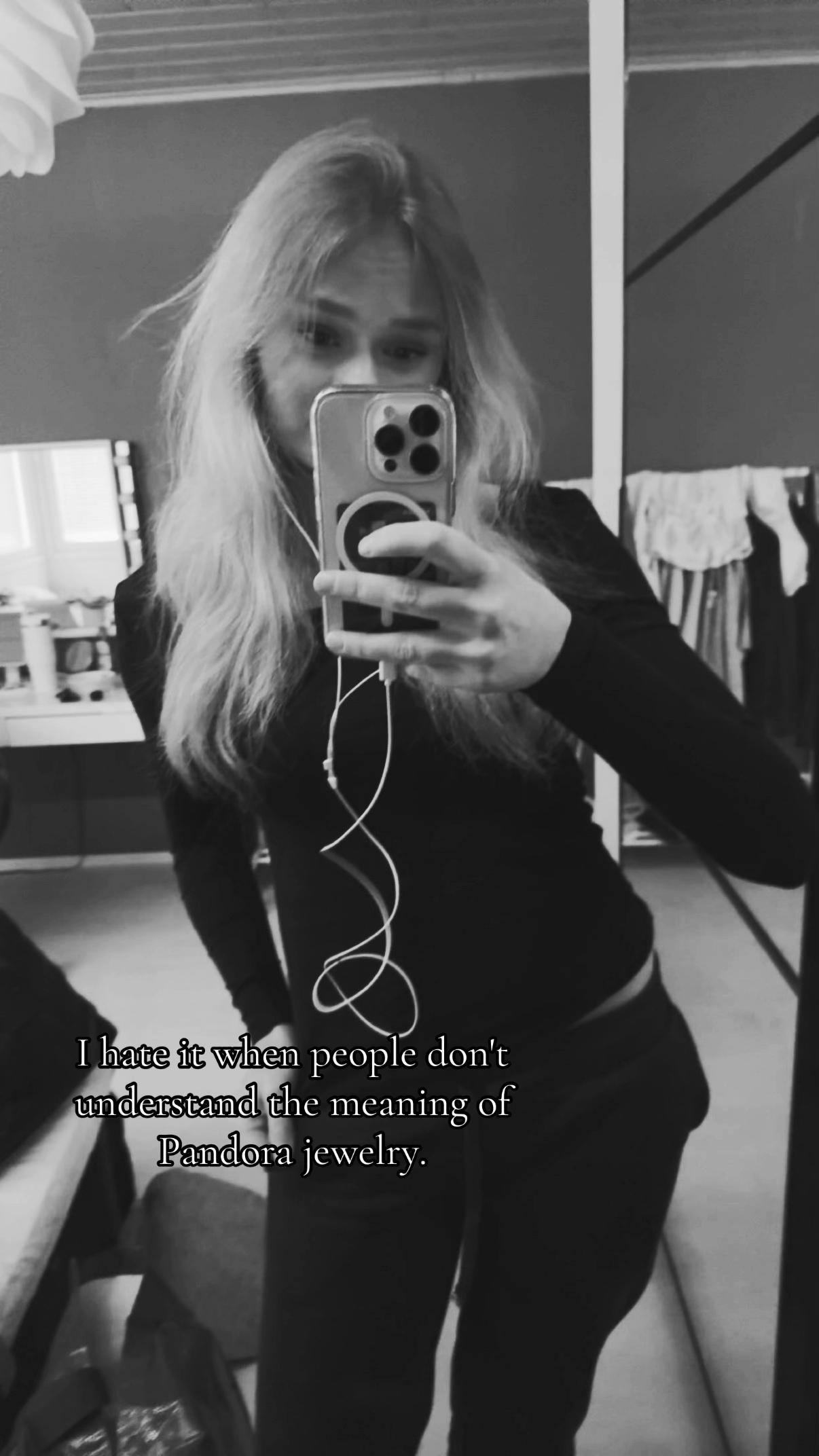 @𝒜