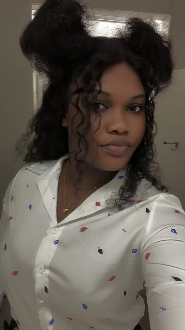 @gaëll💜🤍🤍✨