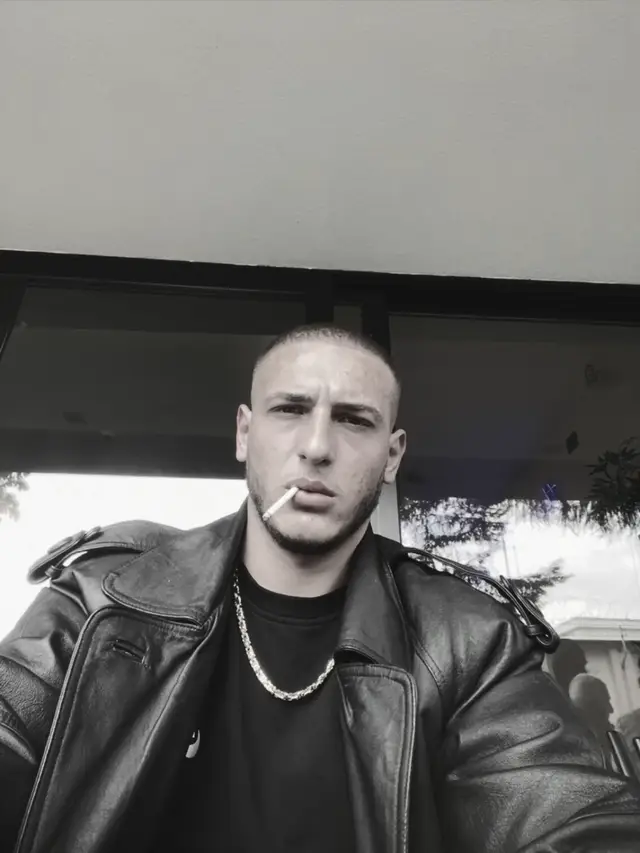 @Re1
