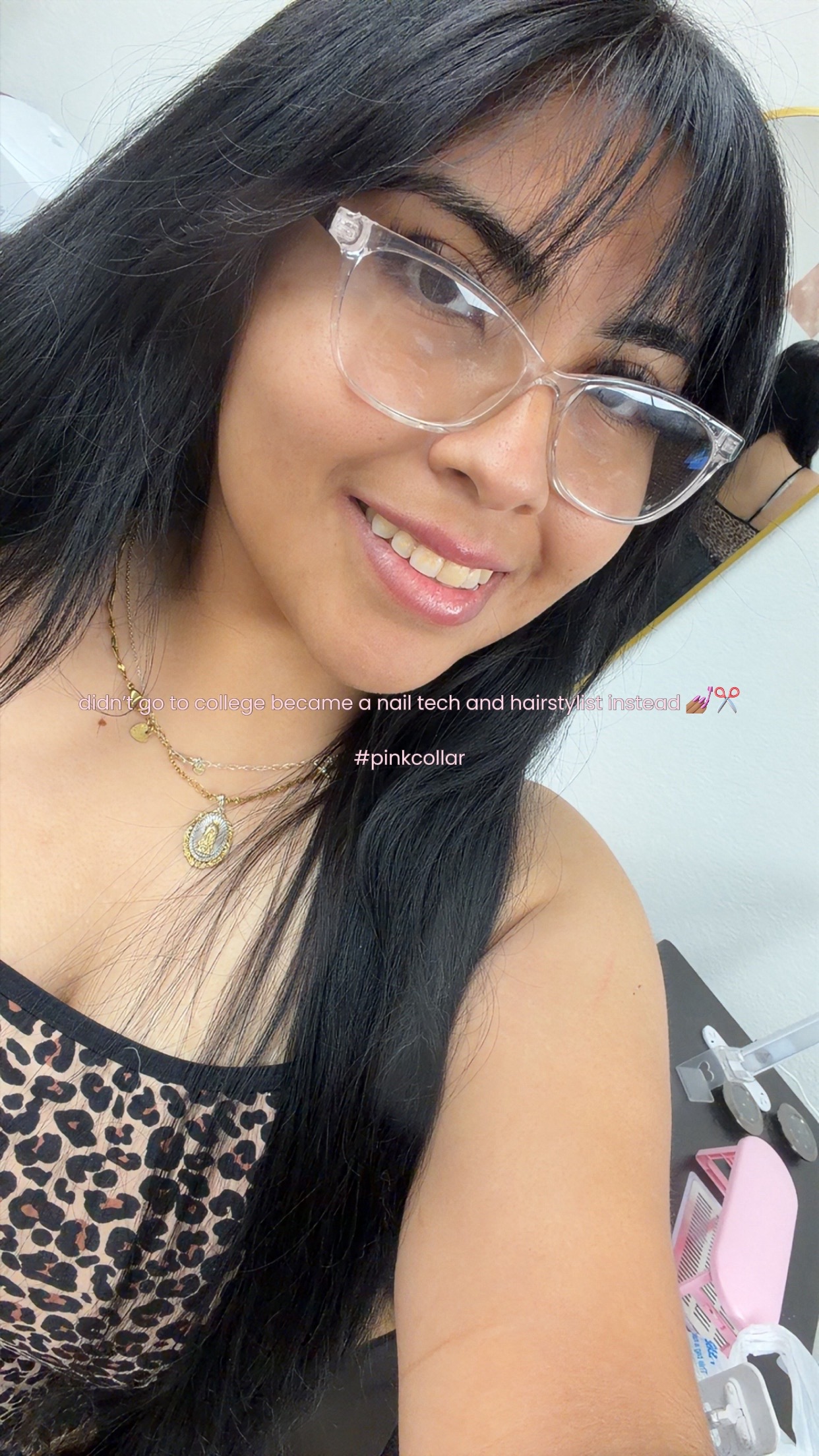 @ʀᴏꜱᴀ|ꜰᴛ.ꜱᴍɪᴛʜ ʜᴀɪʀ&ɴᴀɪʟ ᴛᴇᴄʜ❤︎