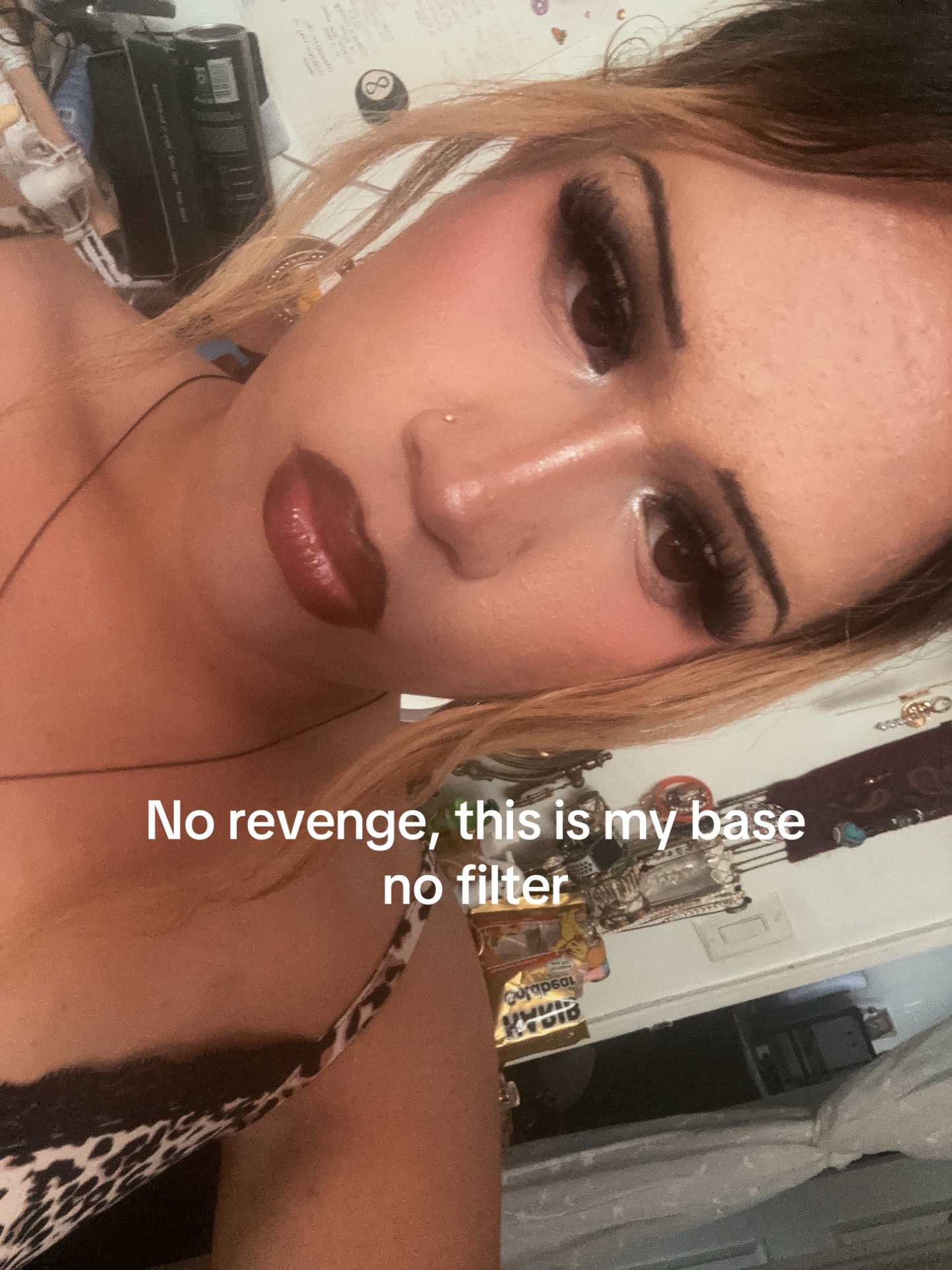 @ellesodivine