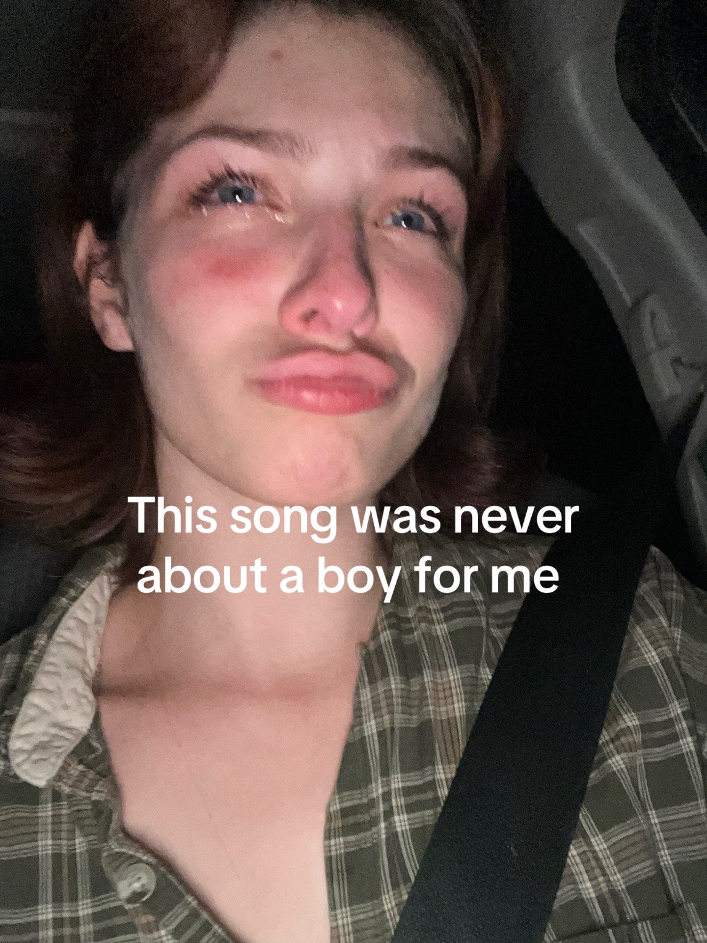 @Raegan_grace