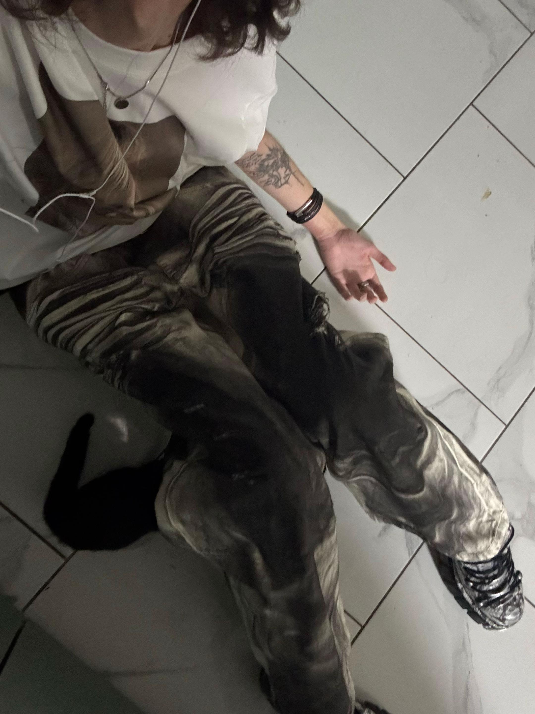 @twitch.tv/ewqexrise
