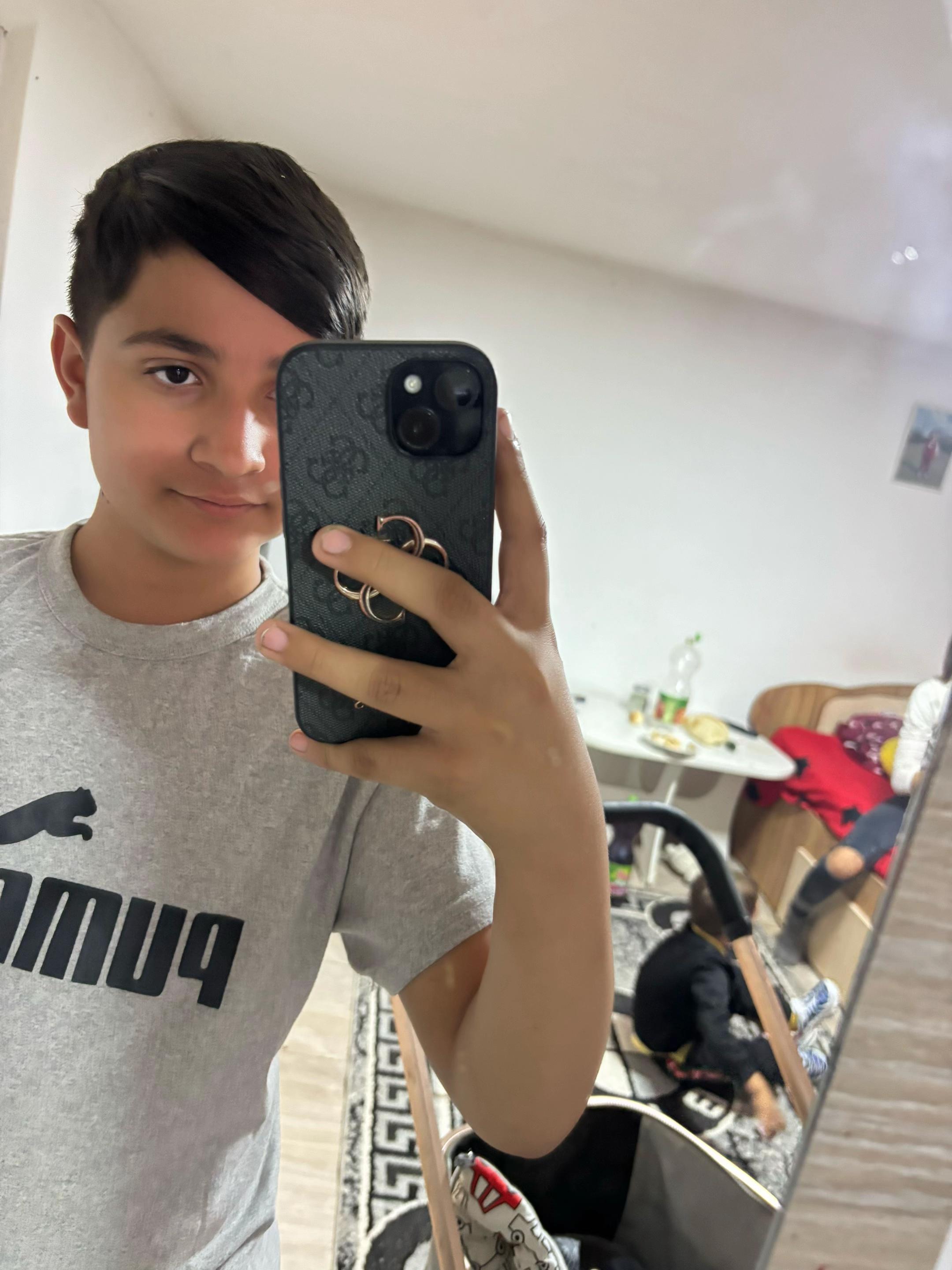 @👉🏻❤️🇩🇪