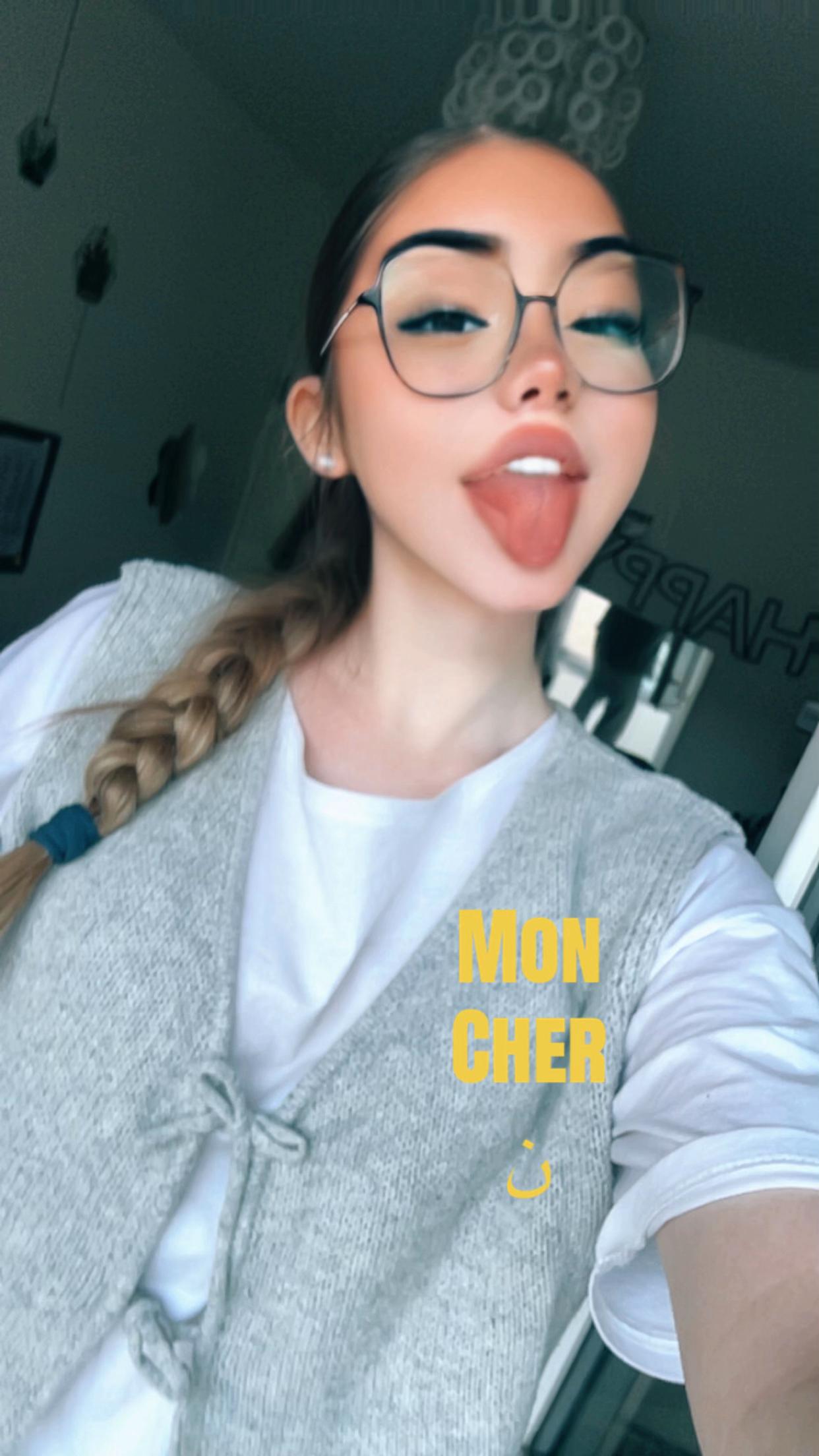 @ꨄ𝐋𝐨𝐮𝐧𝐚ꨄ🫦😘