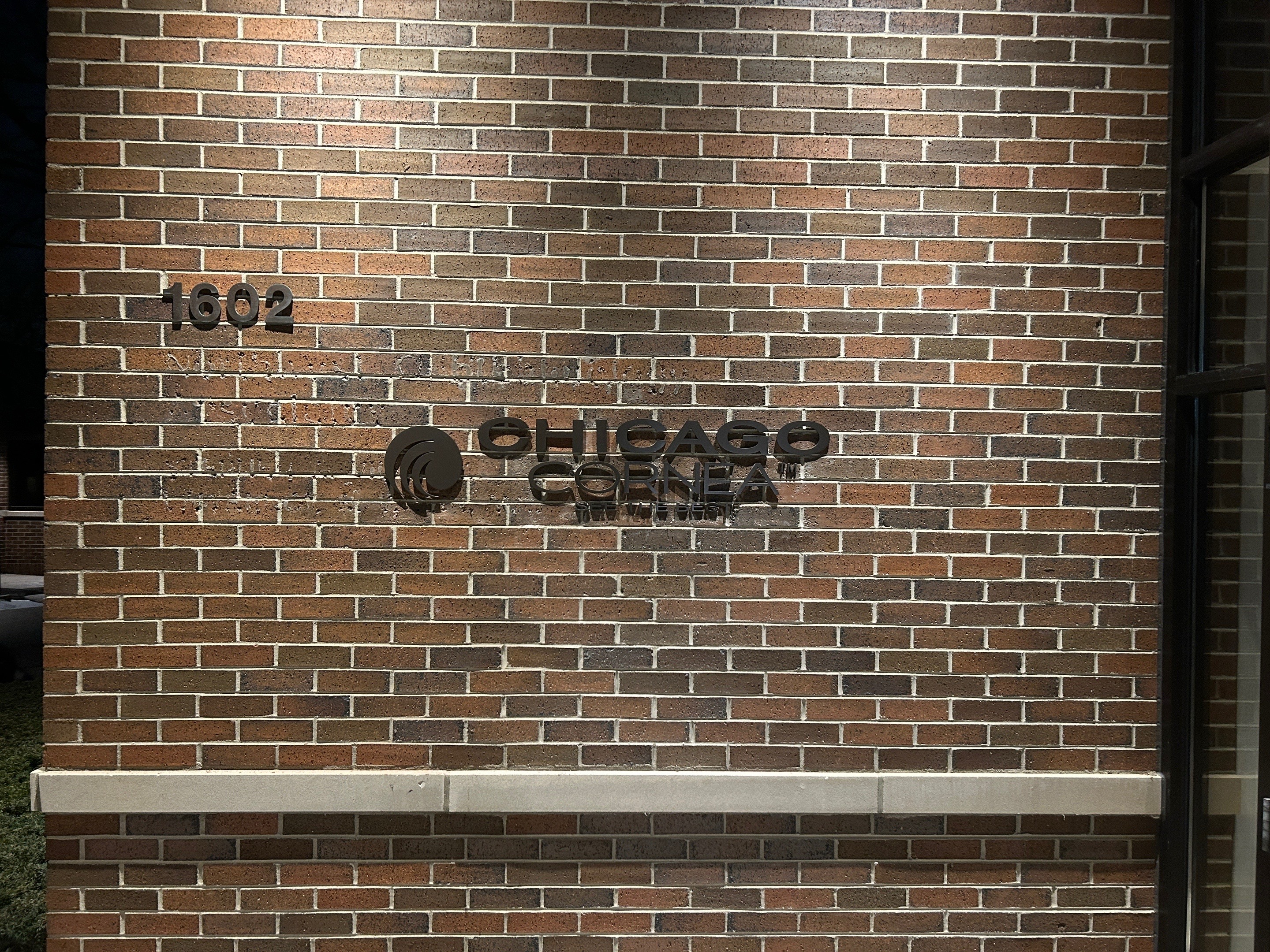 @Chicago Cornea