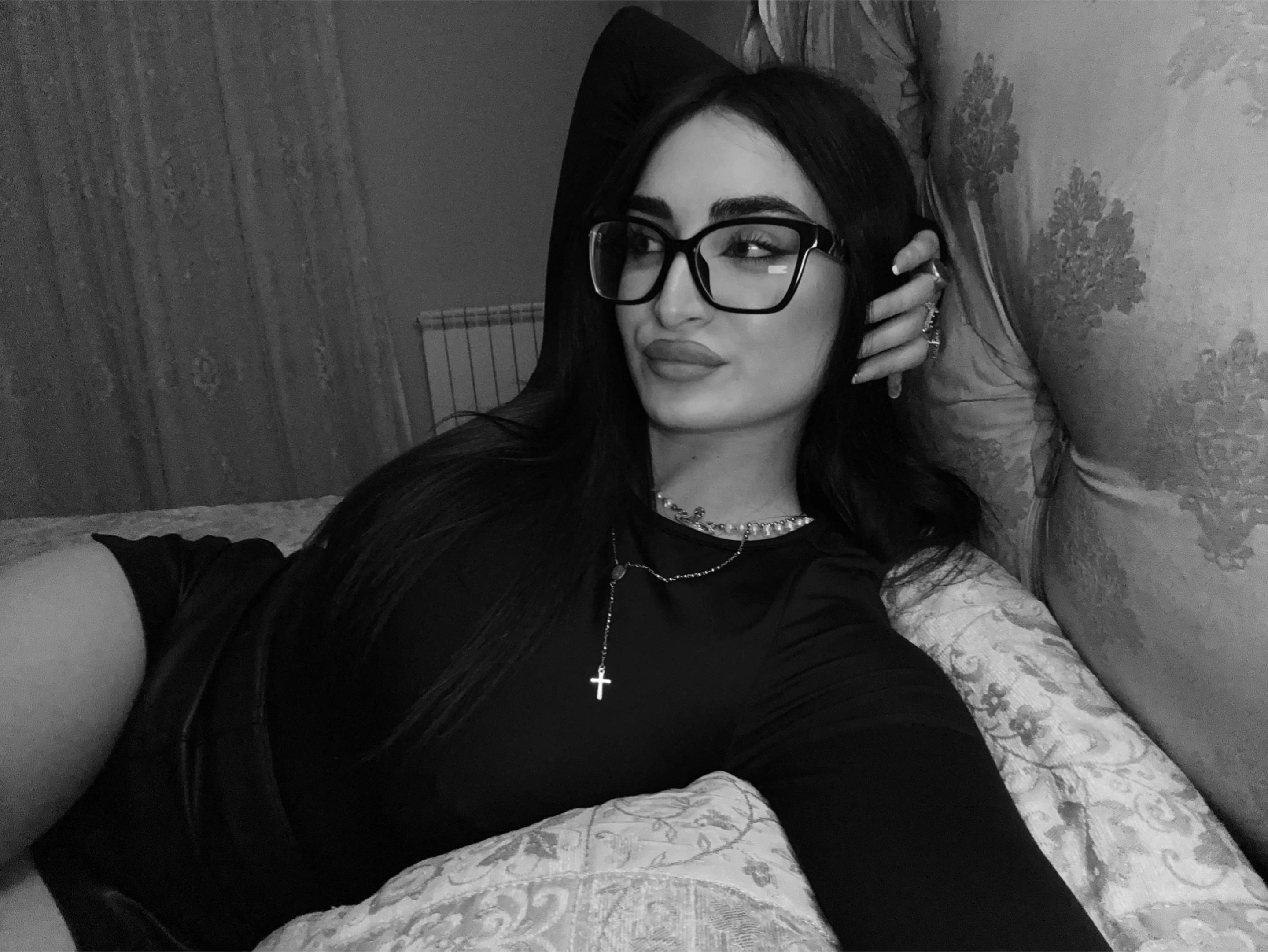 @𝖓𝖎𝖈𝖔𝖑𝖊