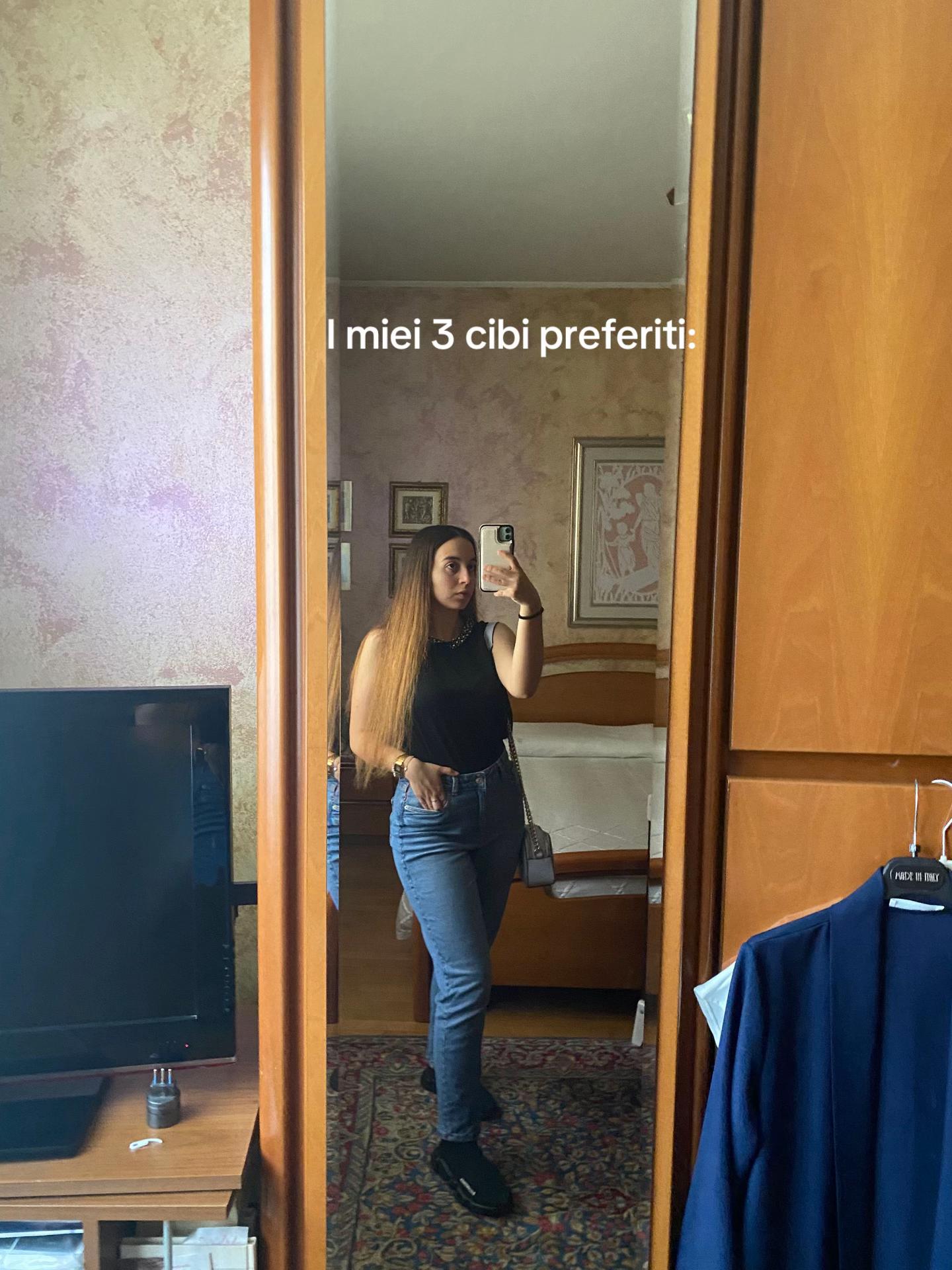 @Ale ✨
