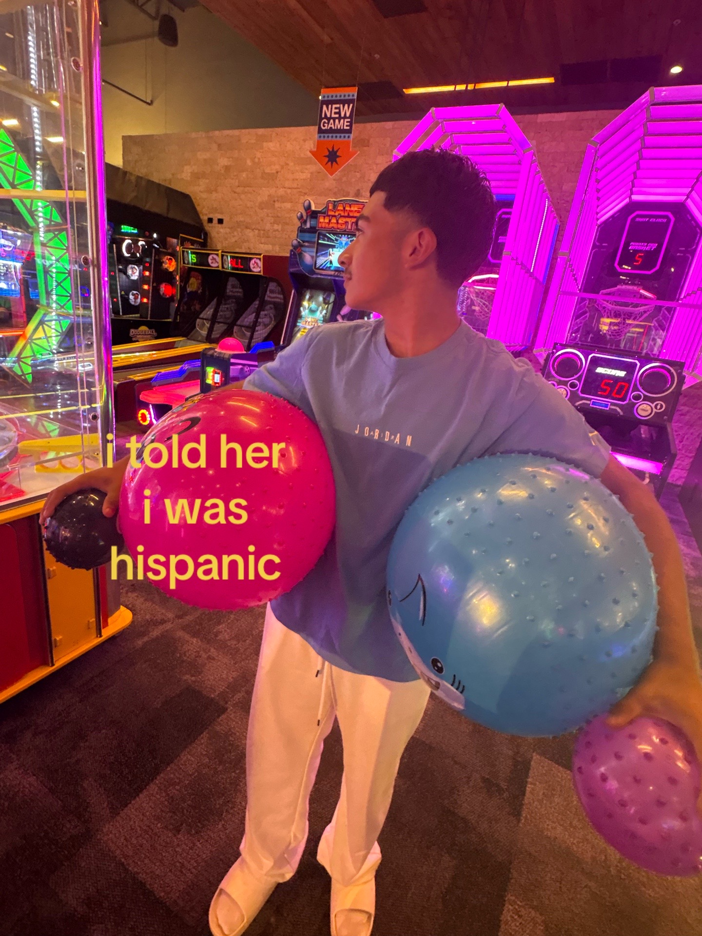 @r8y
