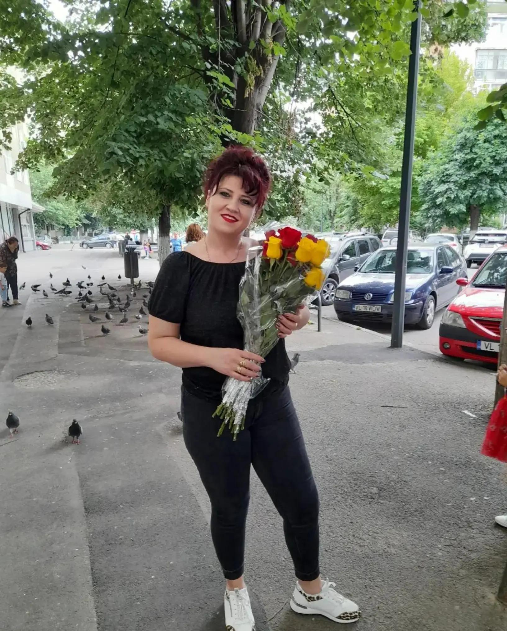 @DanaDana18elena