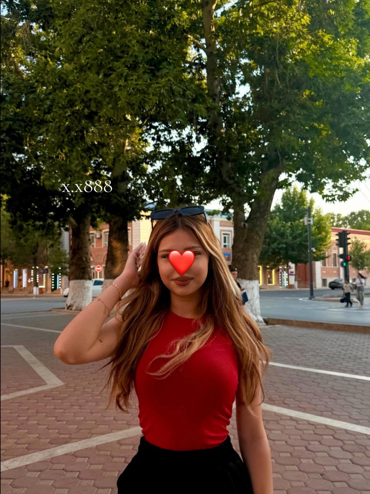 @𝐗