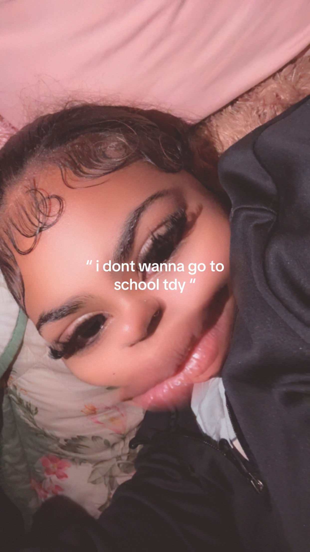 @:|