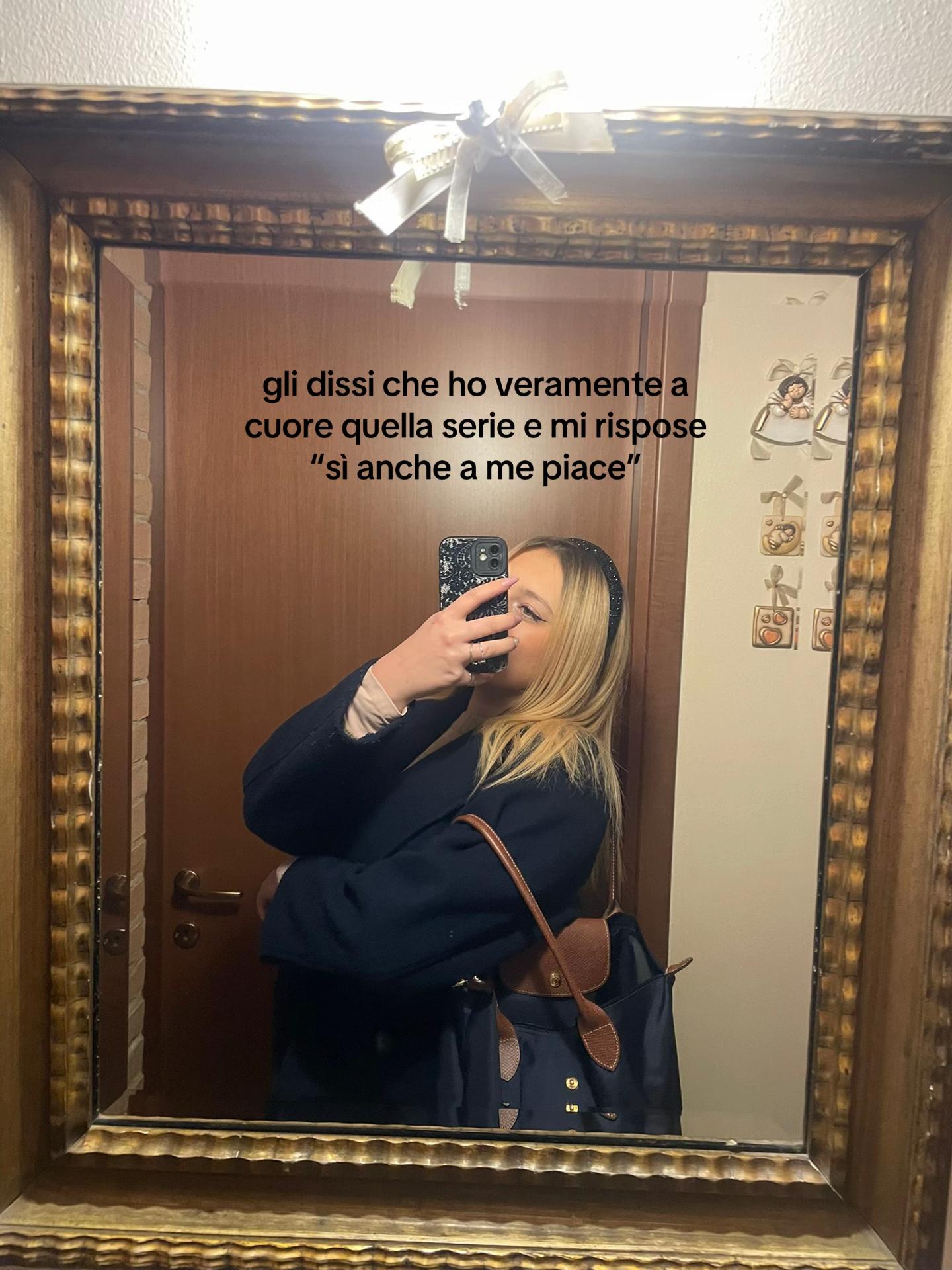@ilariaa_aa_