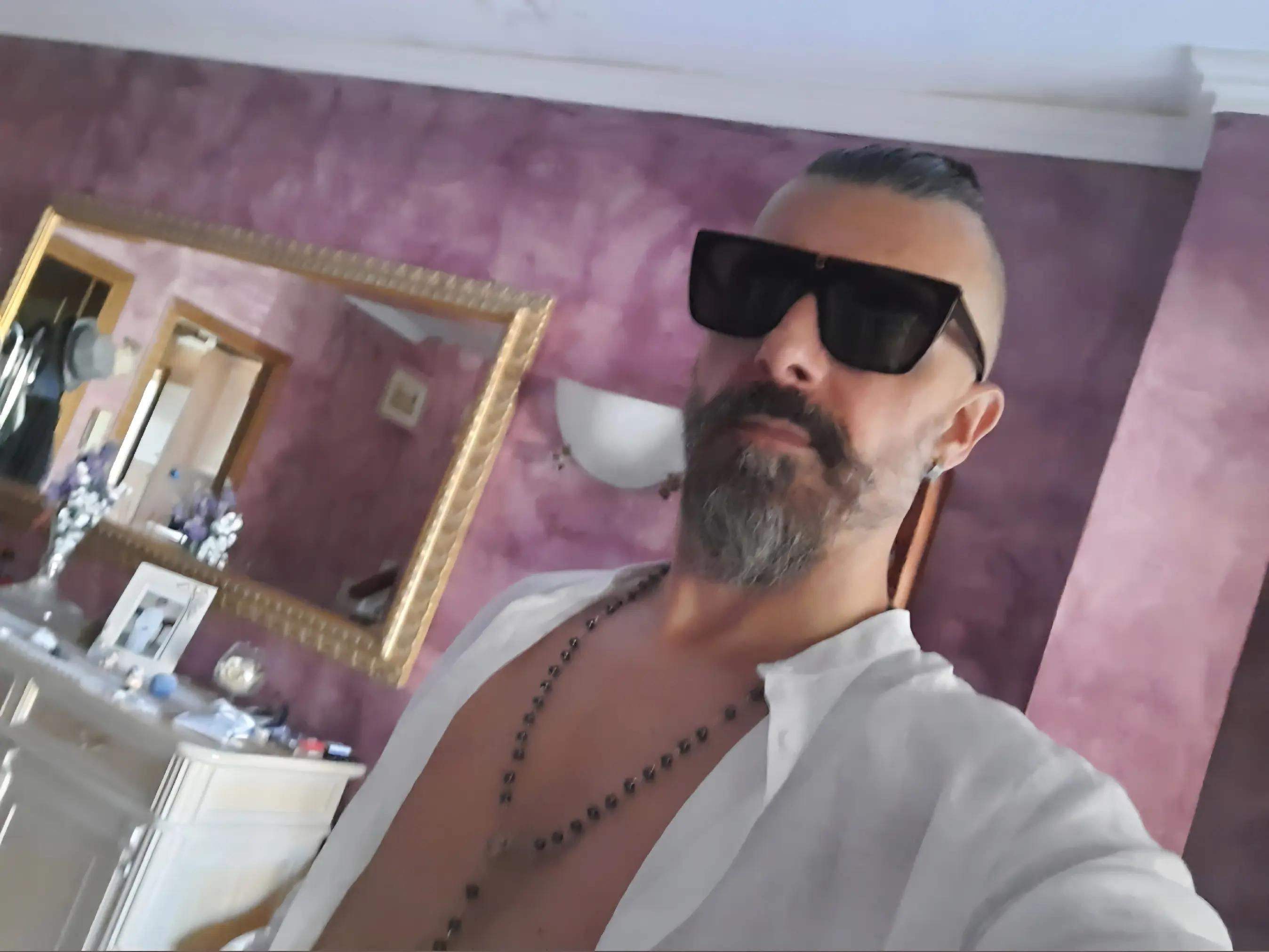 @Luca Antonelli