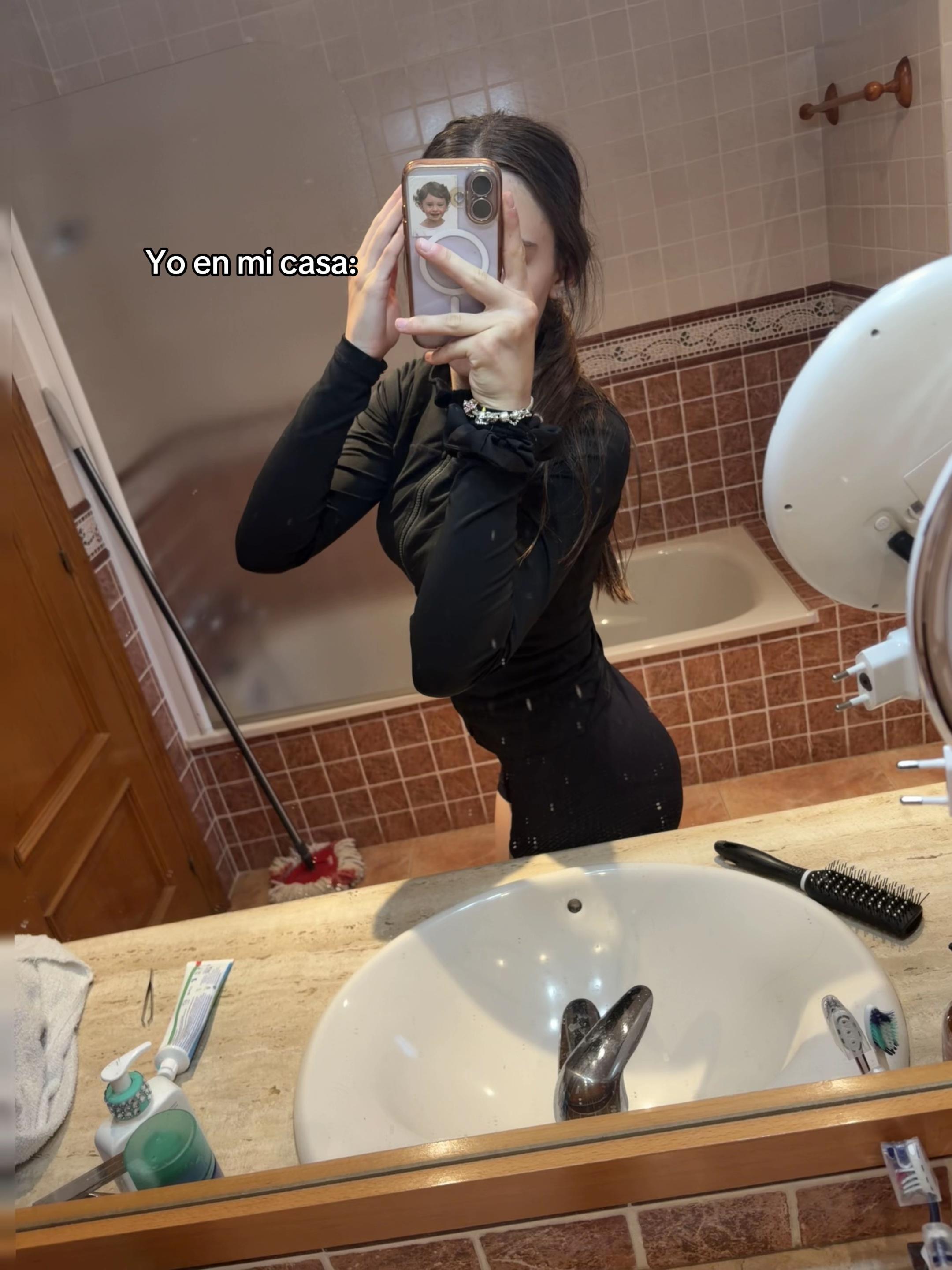 @Daniela🤍