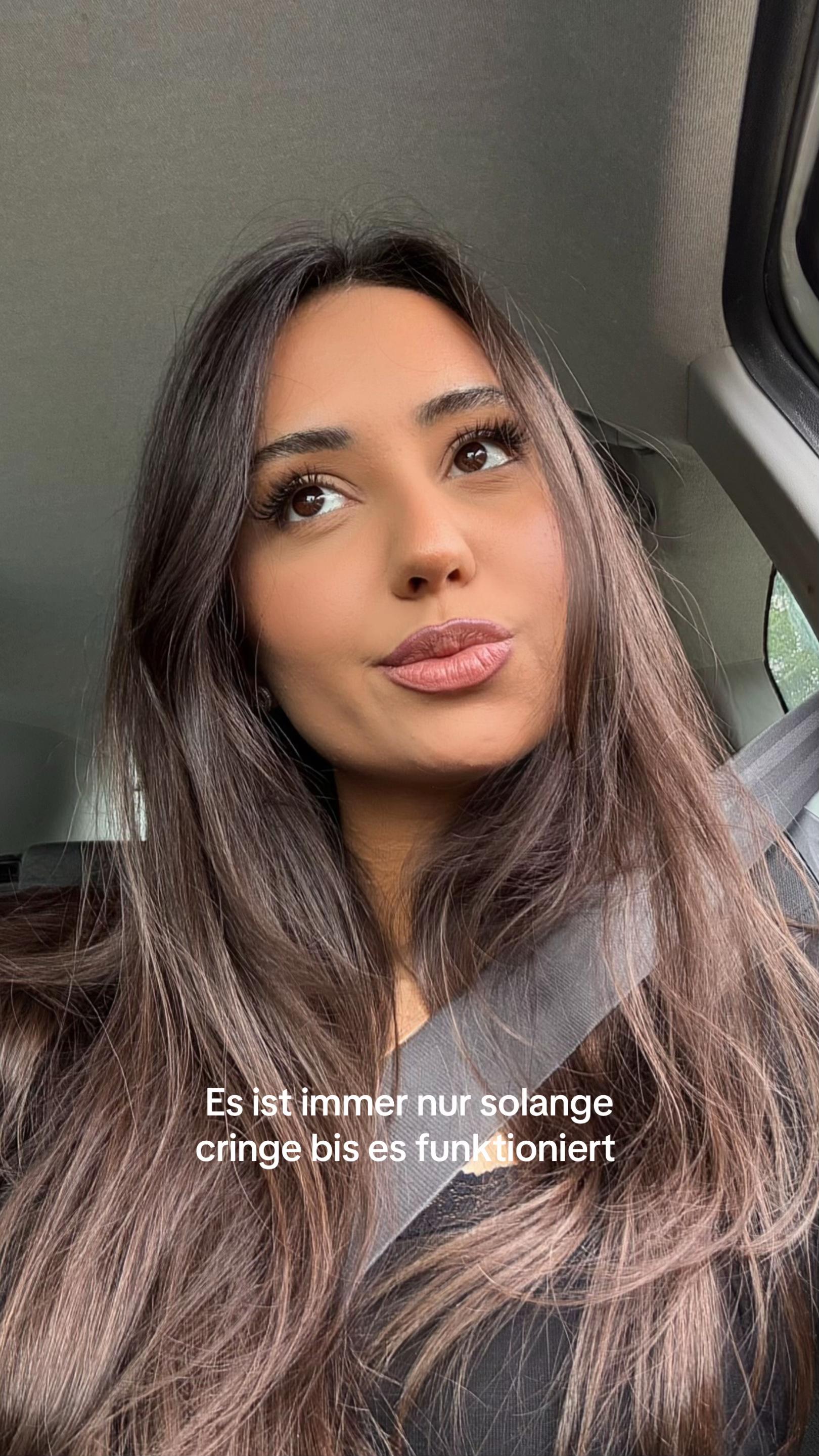 @Fjollaa