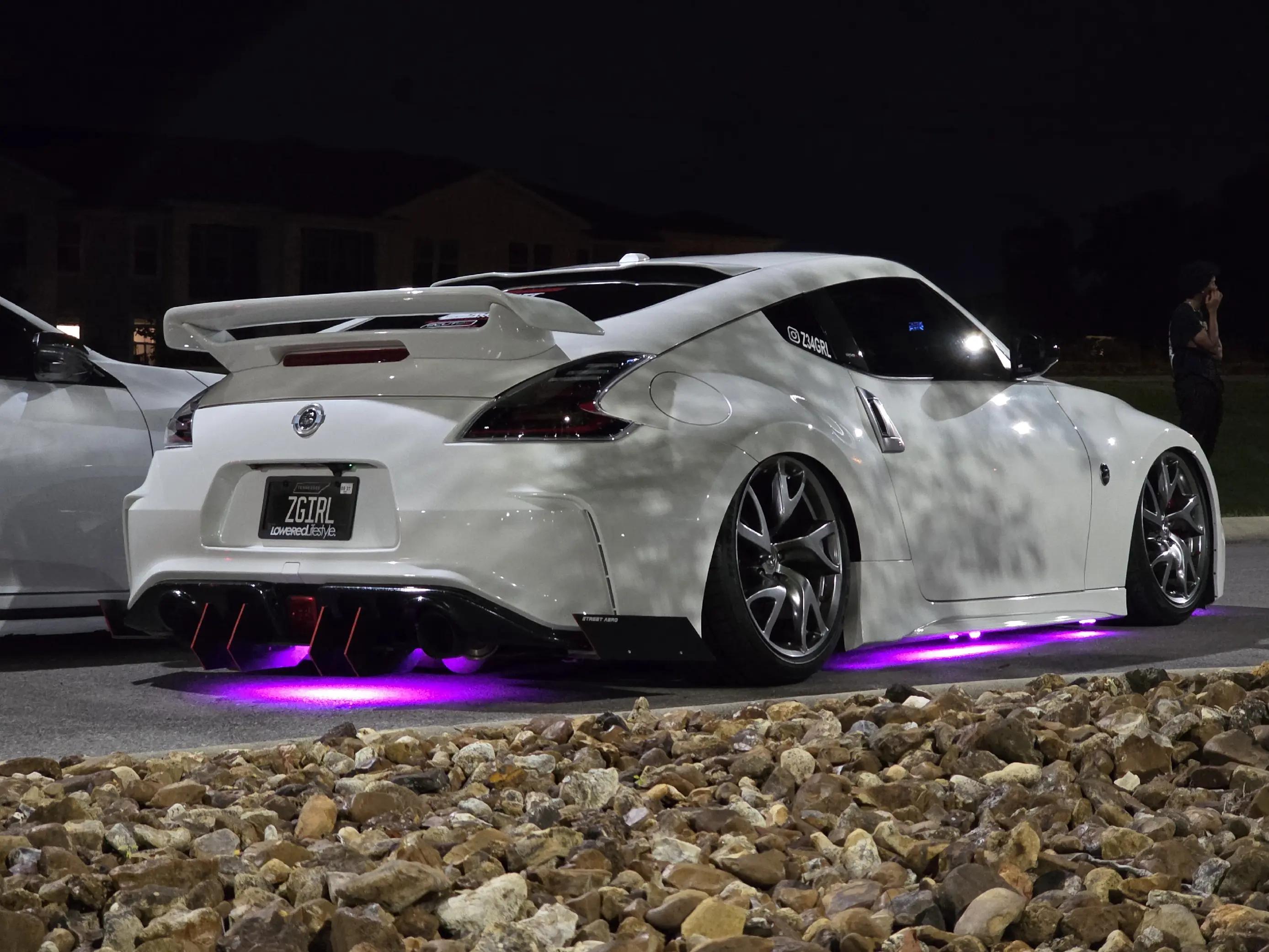 @Z34GRL