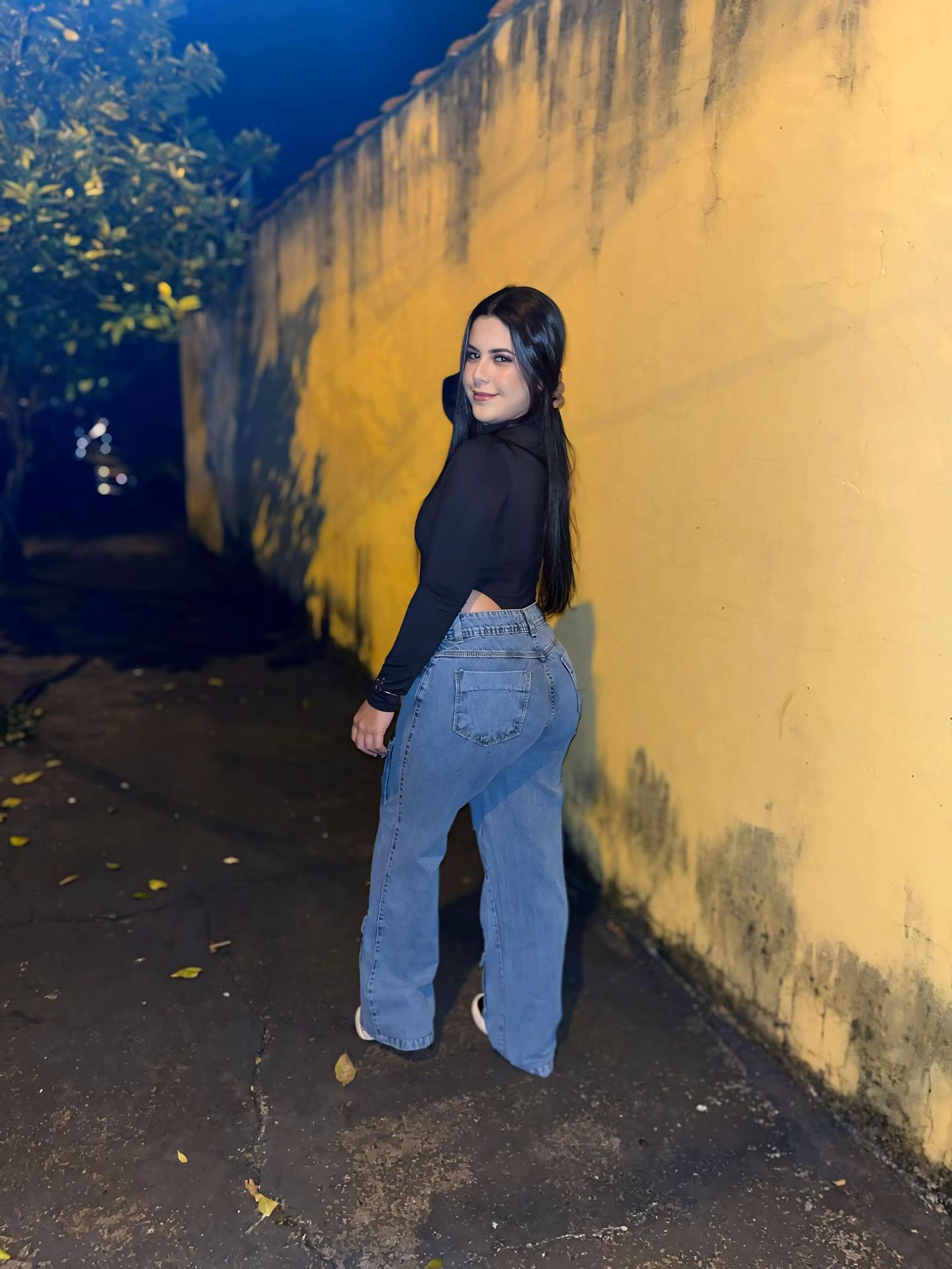 @juliapaes
