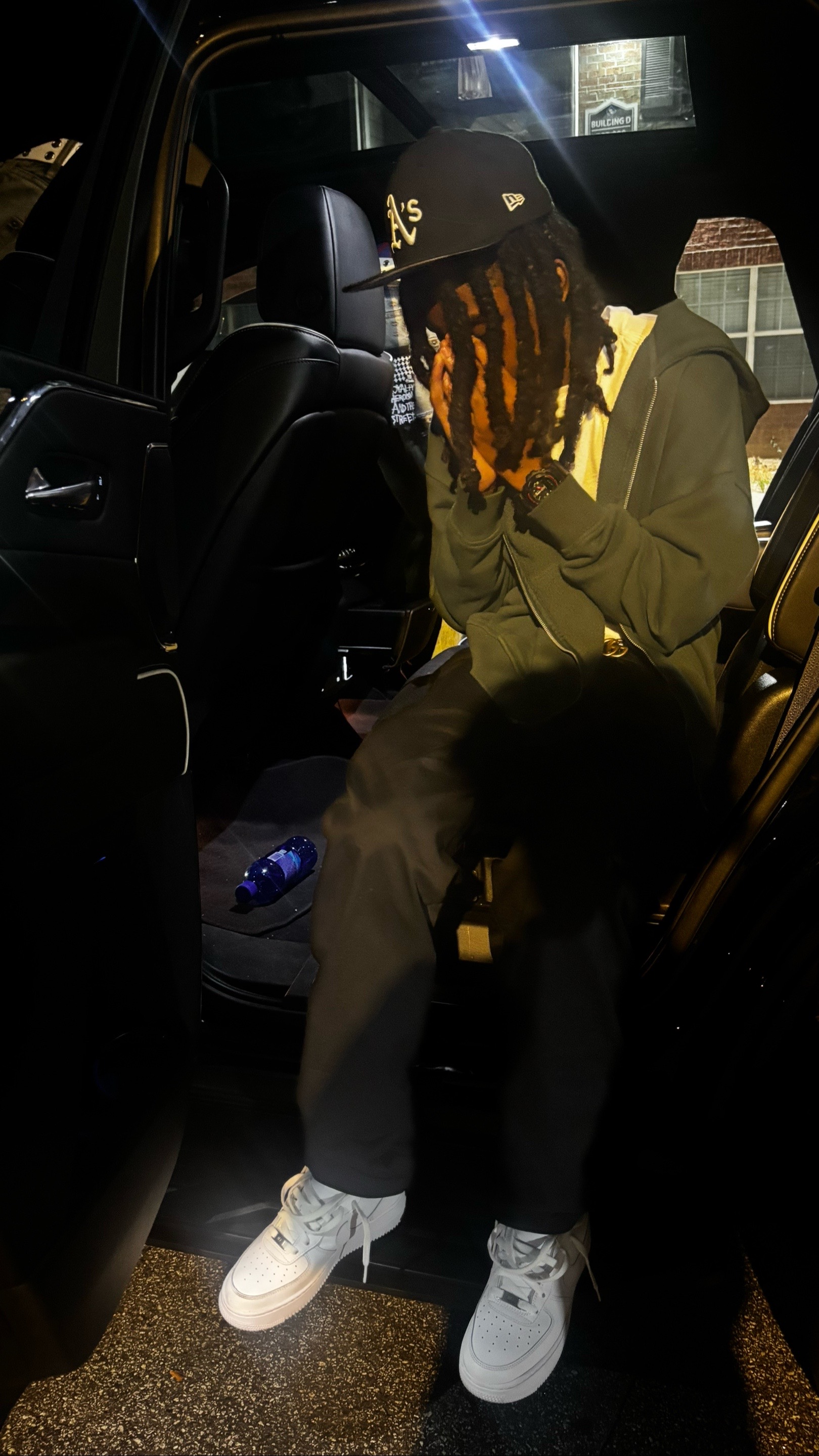 @Av &reg;