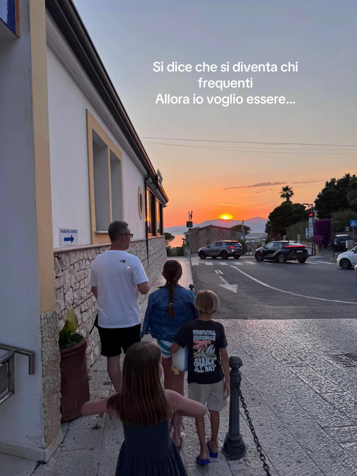 @ℒ𝓊𝒹ℴ𝓋𝒾𝒸𝒶 🌈