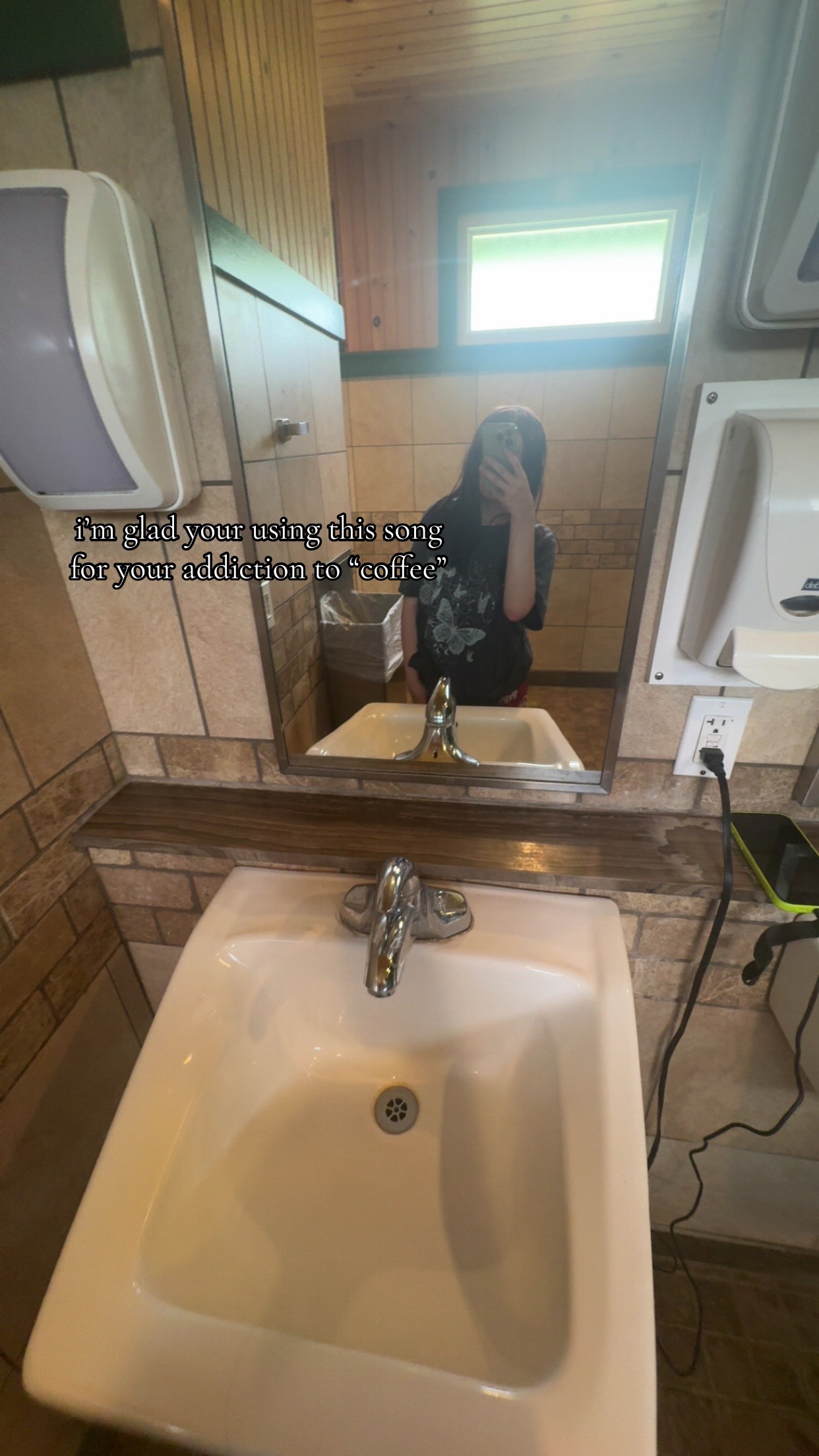 @️