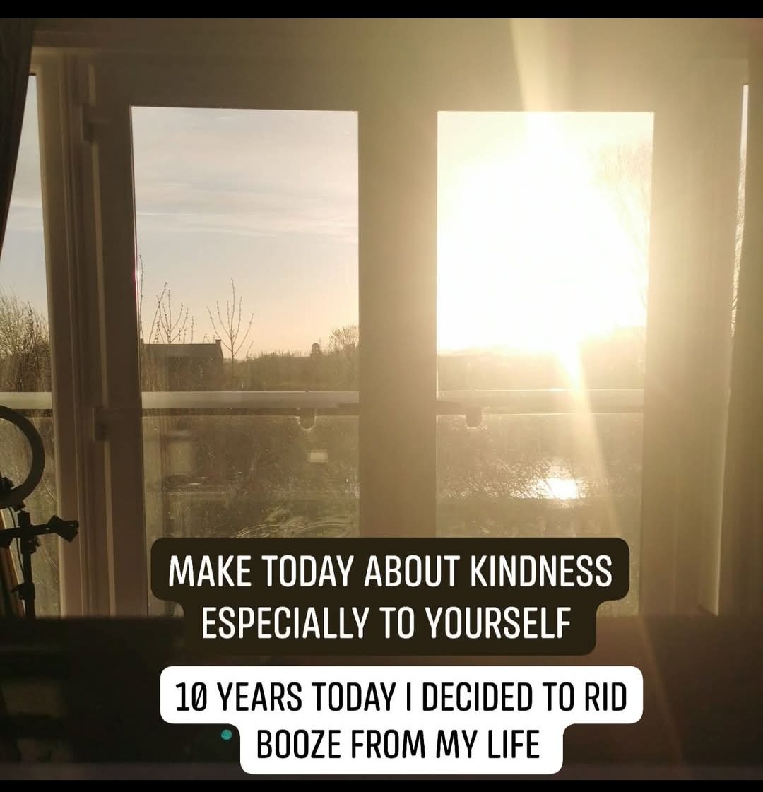 @Gillkirkham.com
