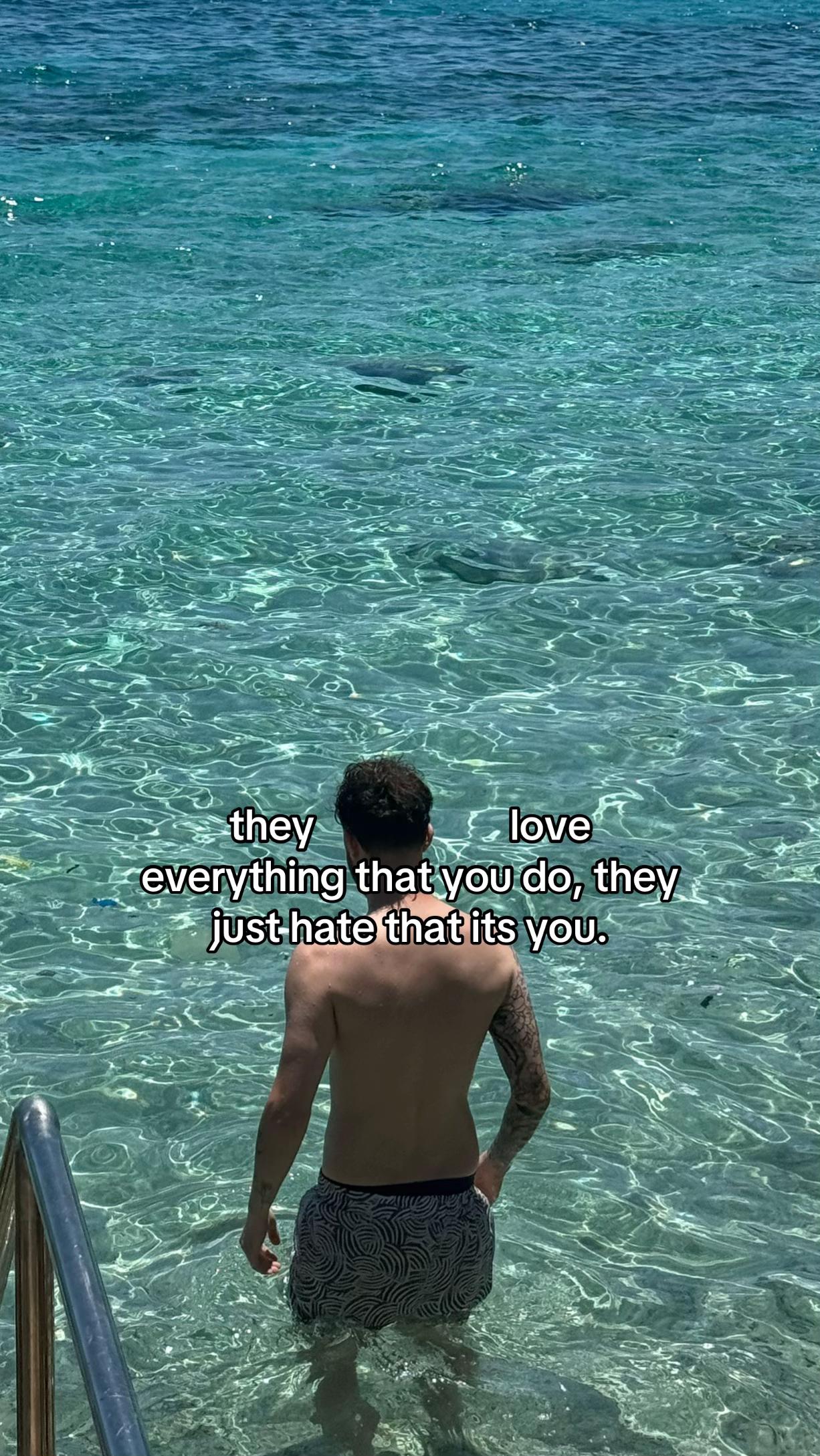 @Louis