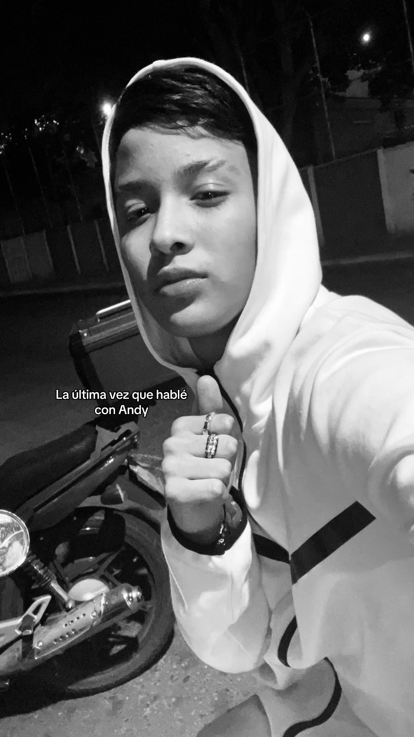 @&deg;&deg;The boy 🐼💘