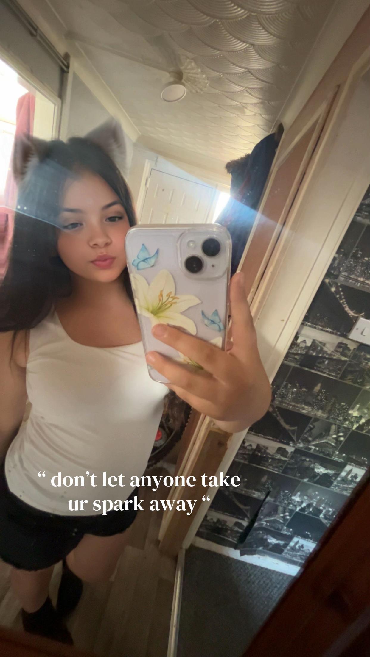 @୨୧ 𝓑𝓵𝓸𝓼𝓼𝓸𝓶~𝓻𝓸𝓼𝓮 ୨୧