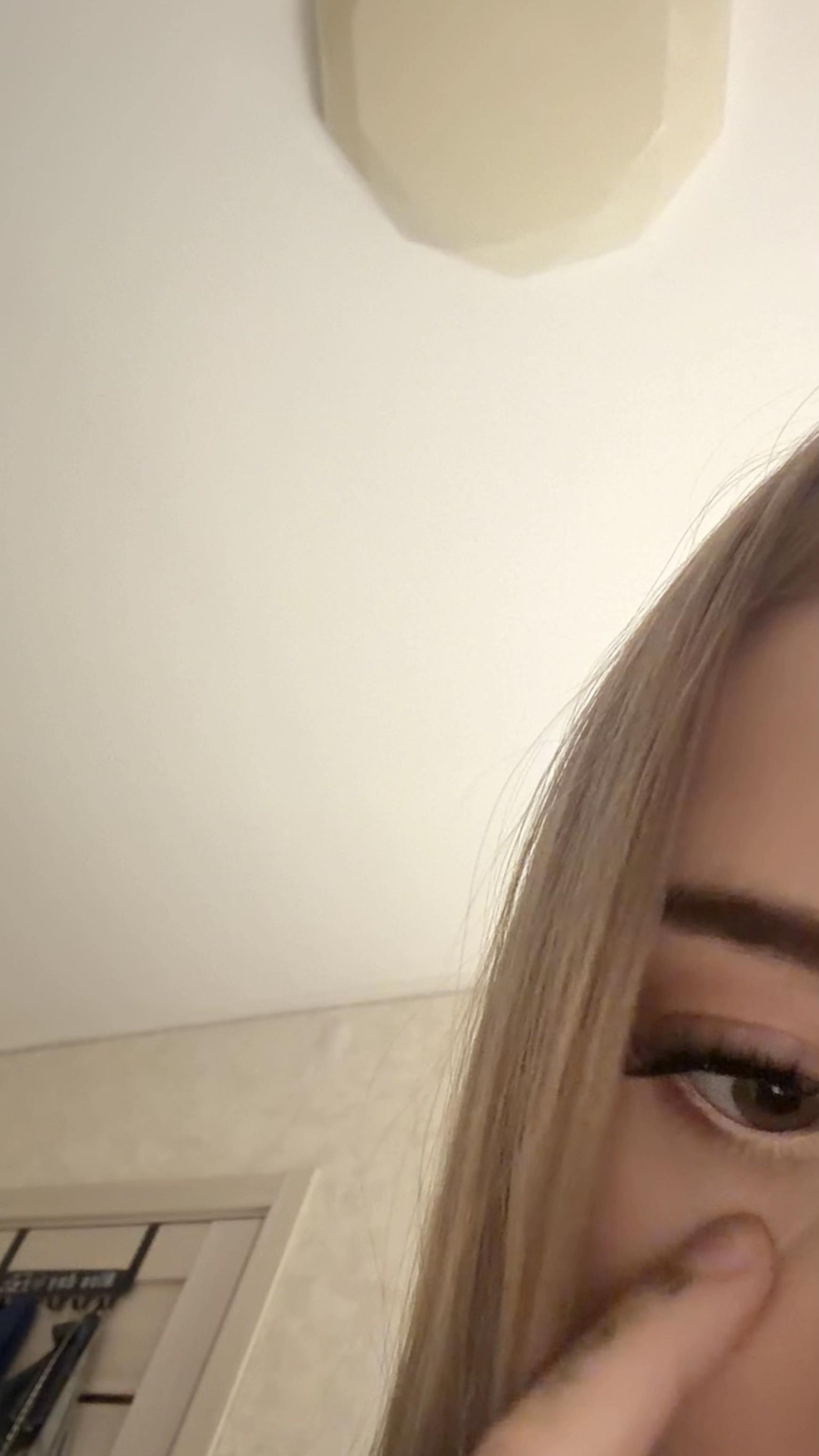 @manimolss11