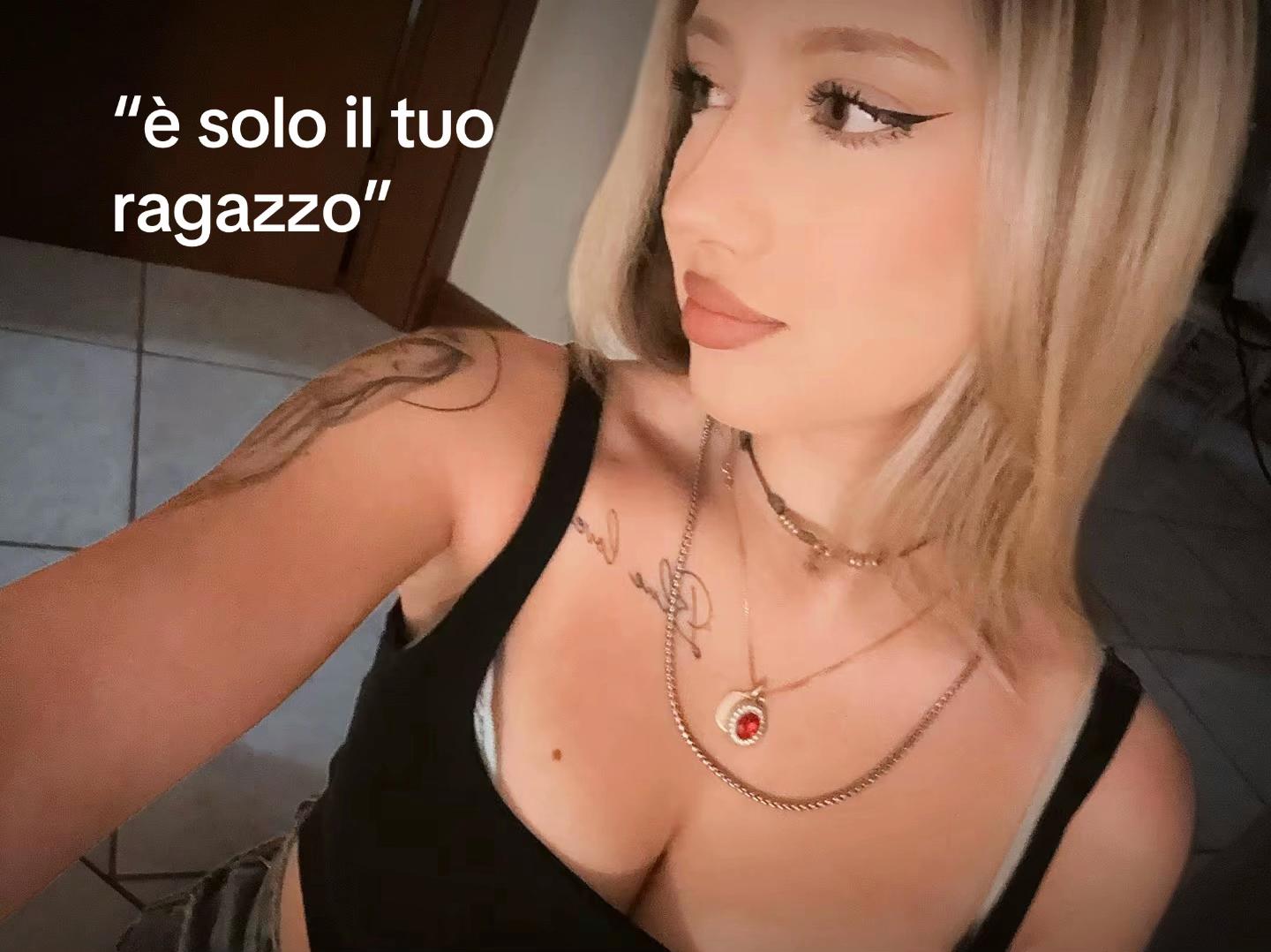@ilariaa_aa_