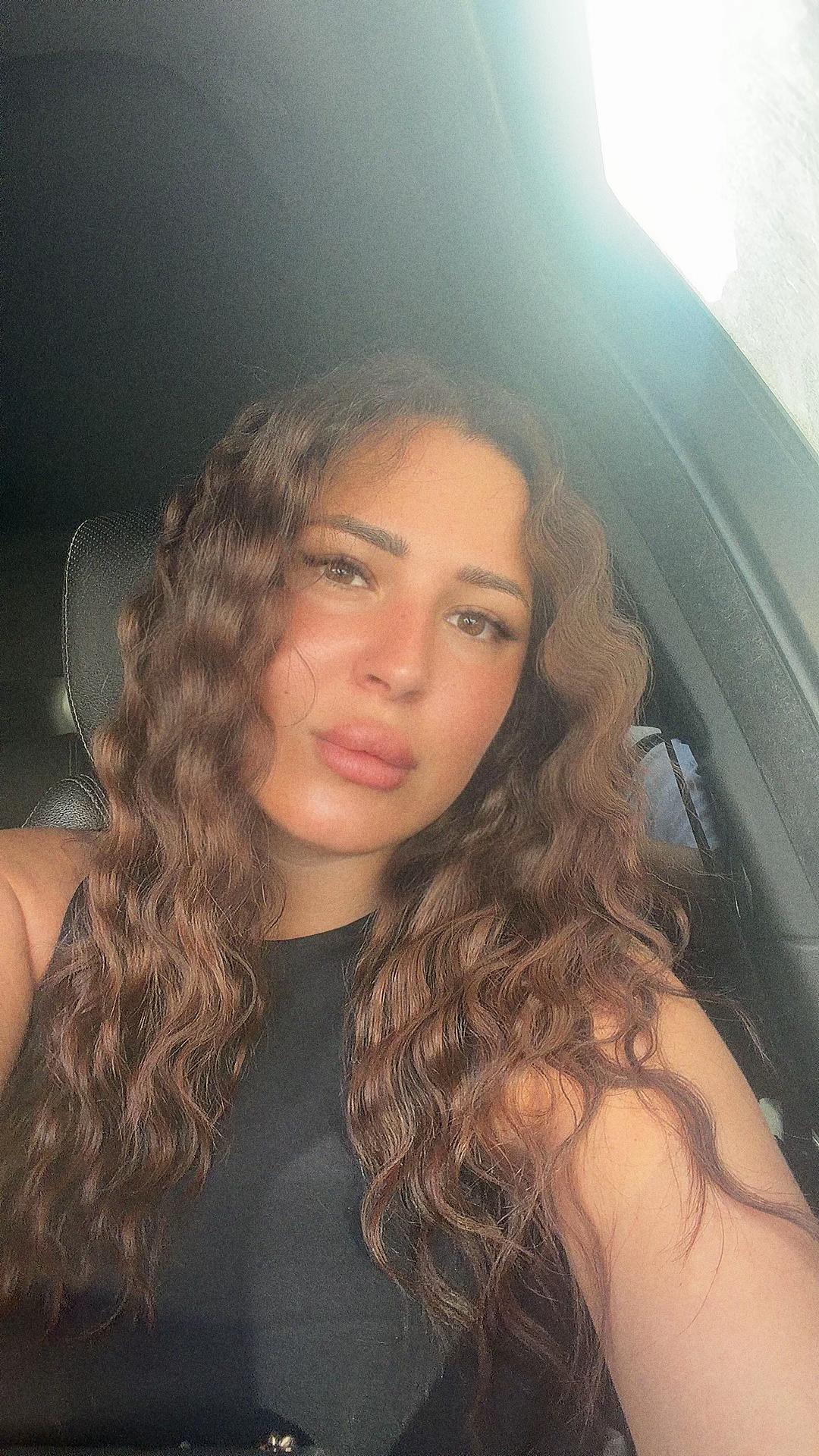 @Angela Gravina