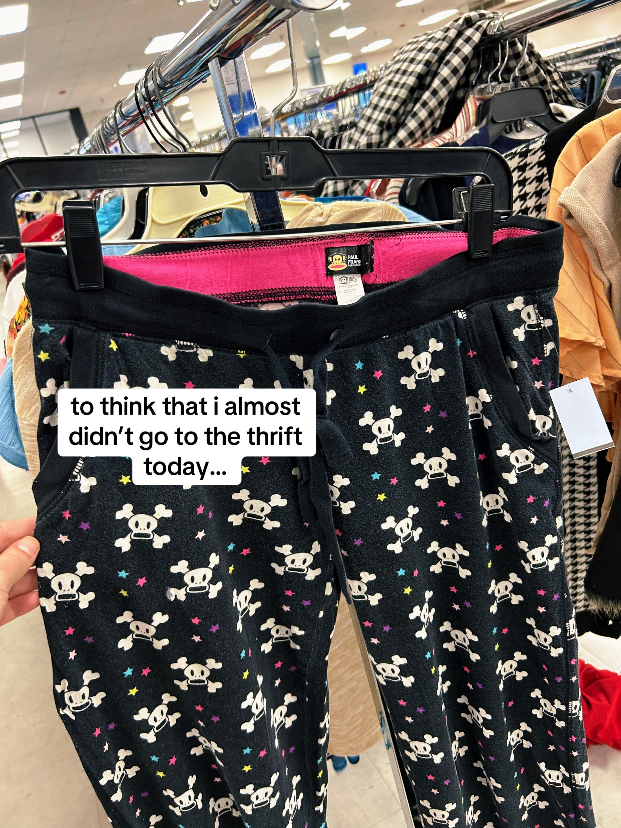 @𝔞𝔩𝔦𝔰𝔞 🪭⛓️🦇🧜🏼&zwj;♀️