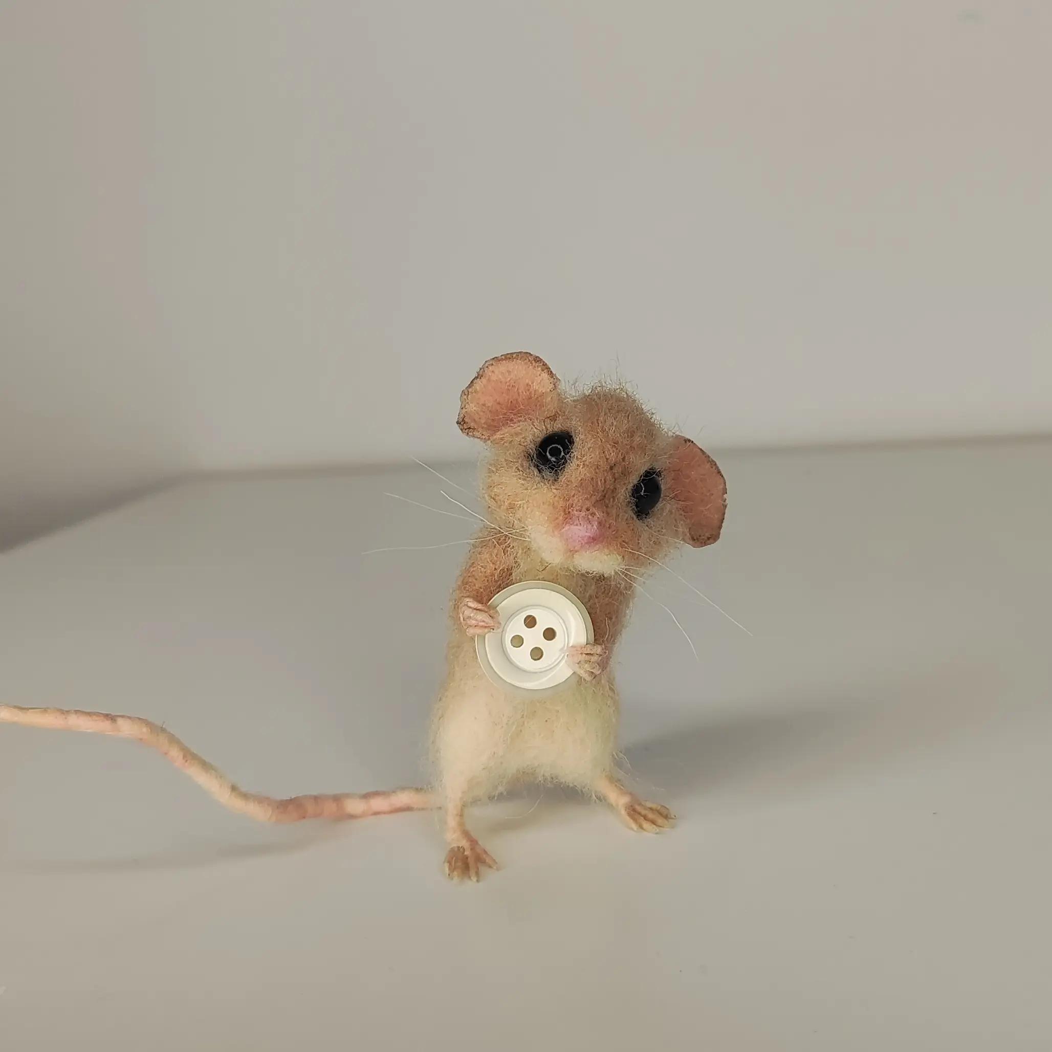 @Feltedbymari