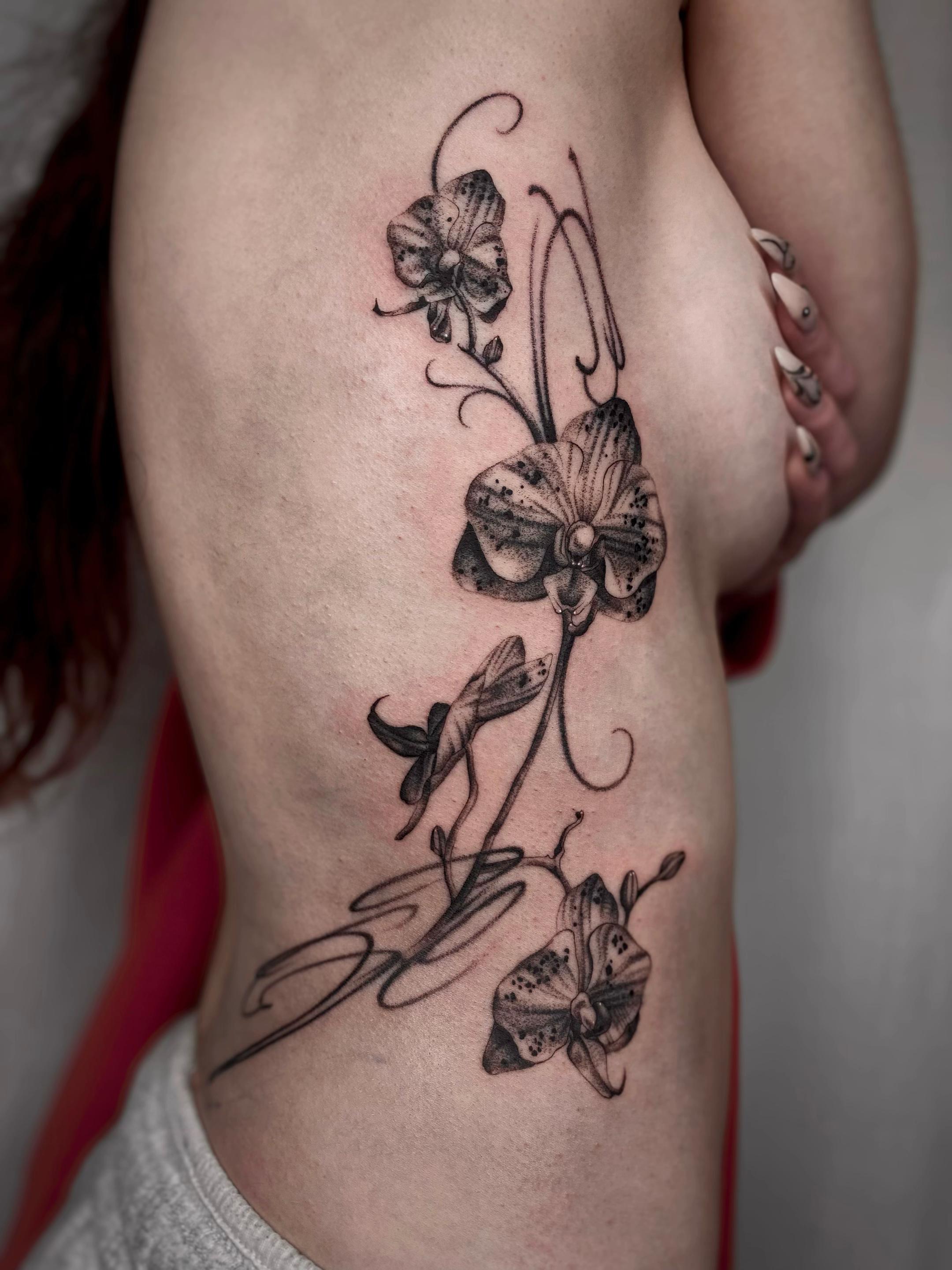 @eliza.supe.tattoo
