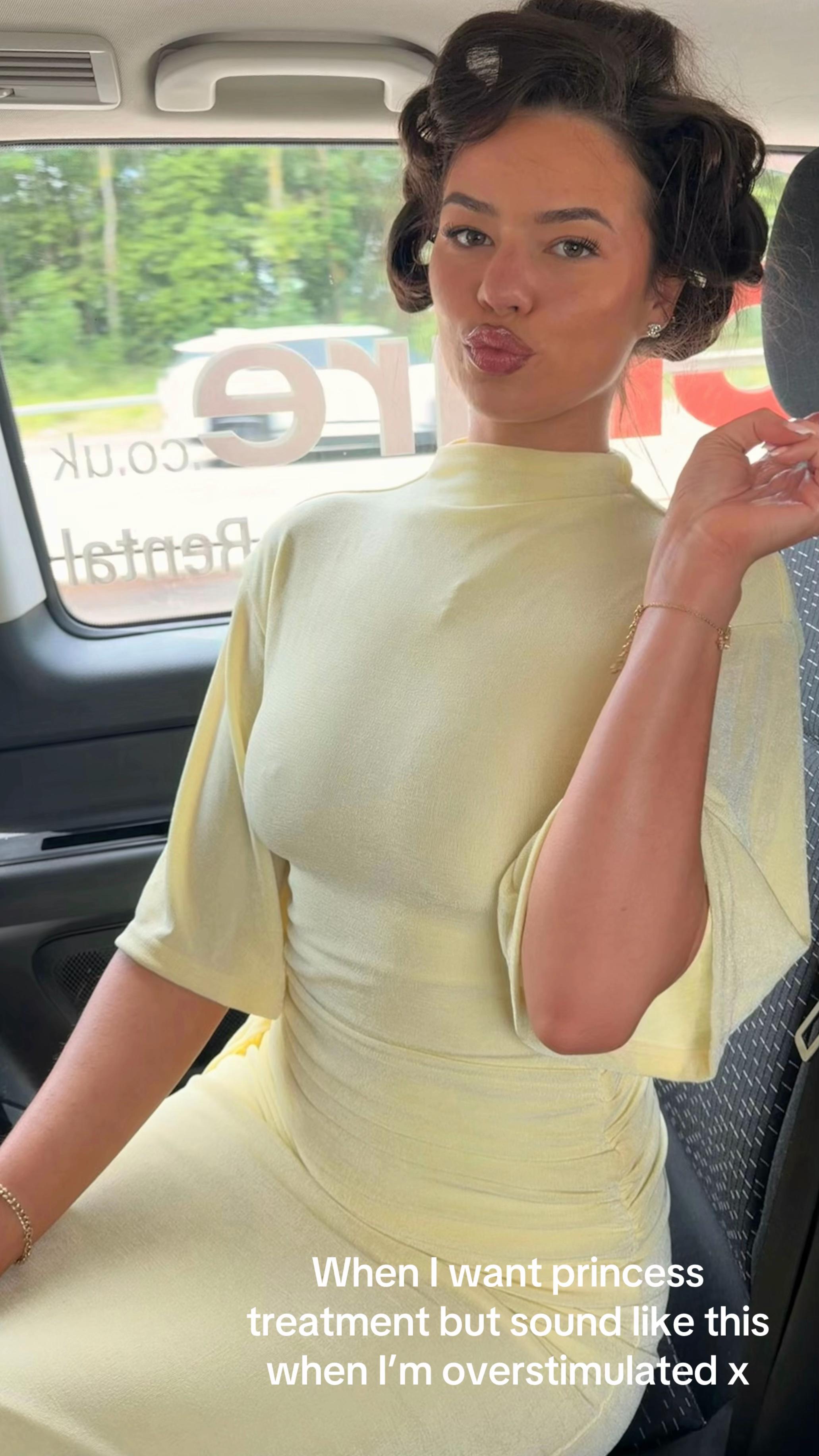 @🦋
